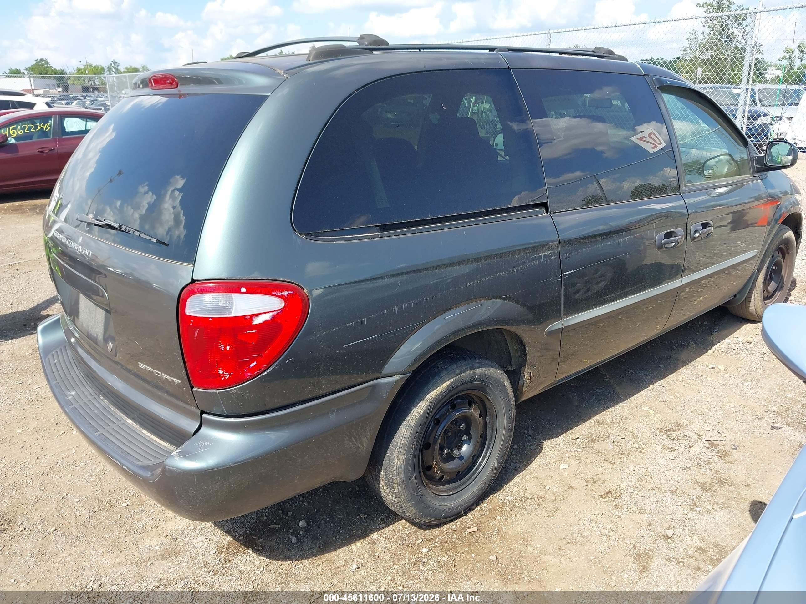 2002 Dodge Grand Caravan Sport Gray vin: 2B4GP44302R664584