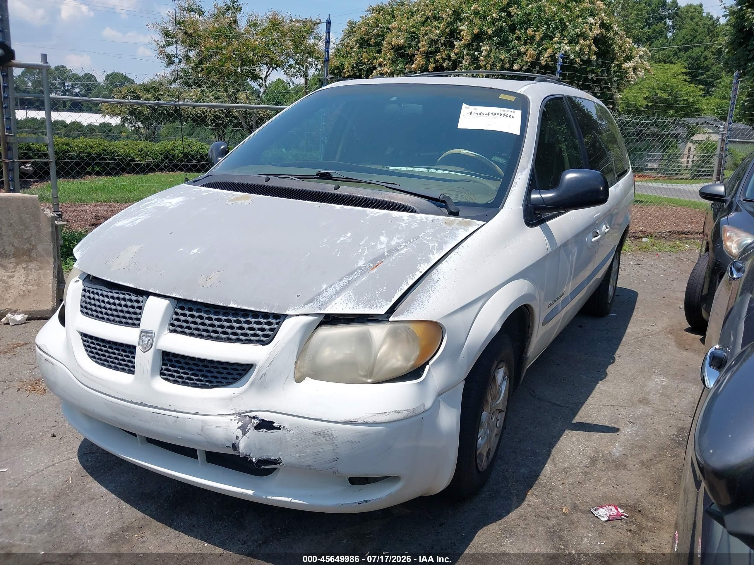 2001 Dodge Grand Caravan Sport White vin: 2B4GP44321R334217