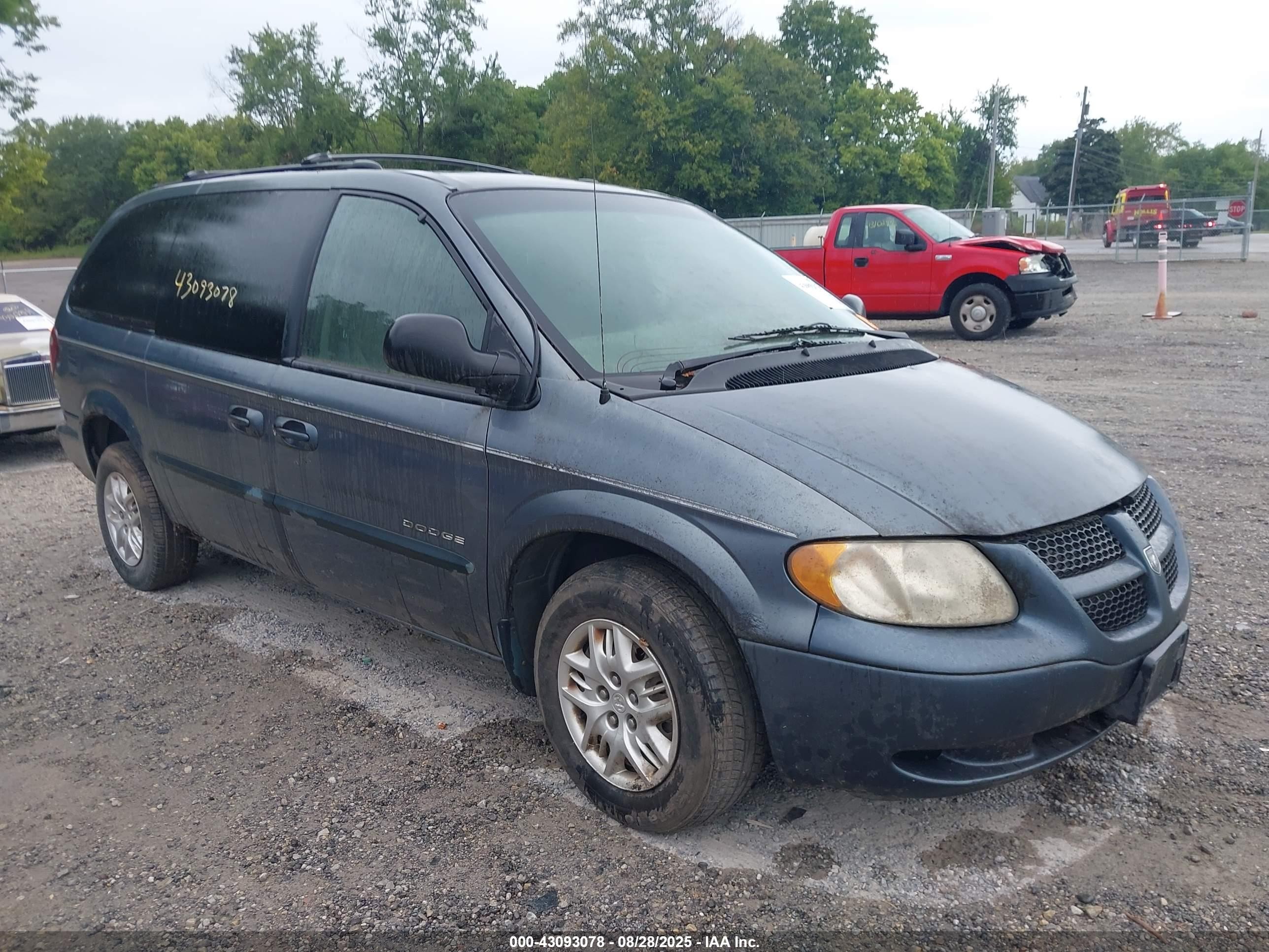 2001 Dodge Grand Caravan Sport Blue vin: 2B4GP44321R346450