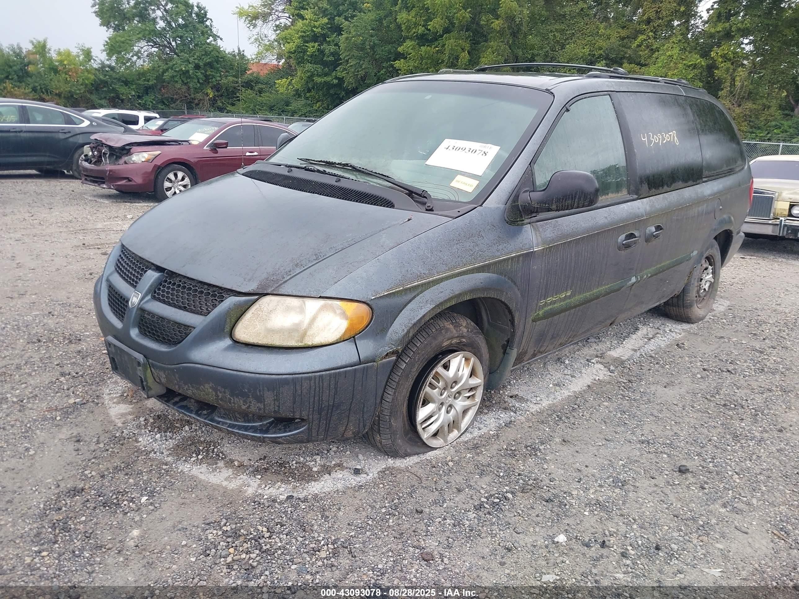 2001 Dodge Grand Caravan Sport Blue vin: 2B4GP44321R346450