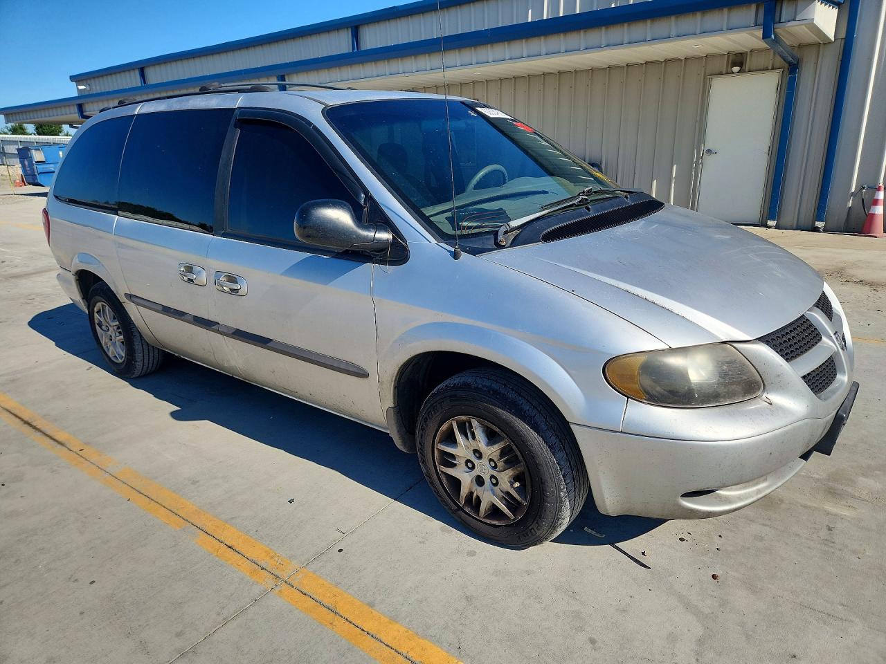 2002 Dodge Grand Caravan Sport White vin: 2B4GP44342R796053