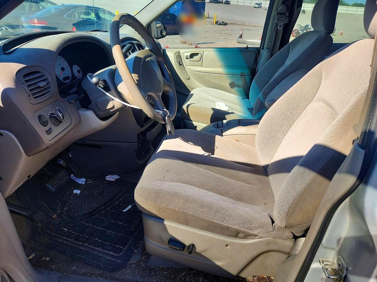 2002 Dodge Grand Caravan Sport White vin: 2B4GP44342R796053