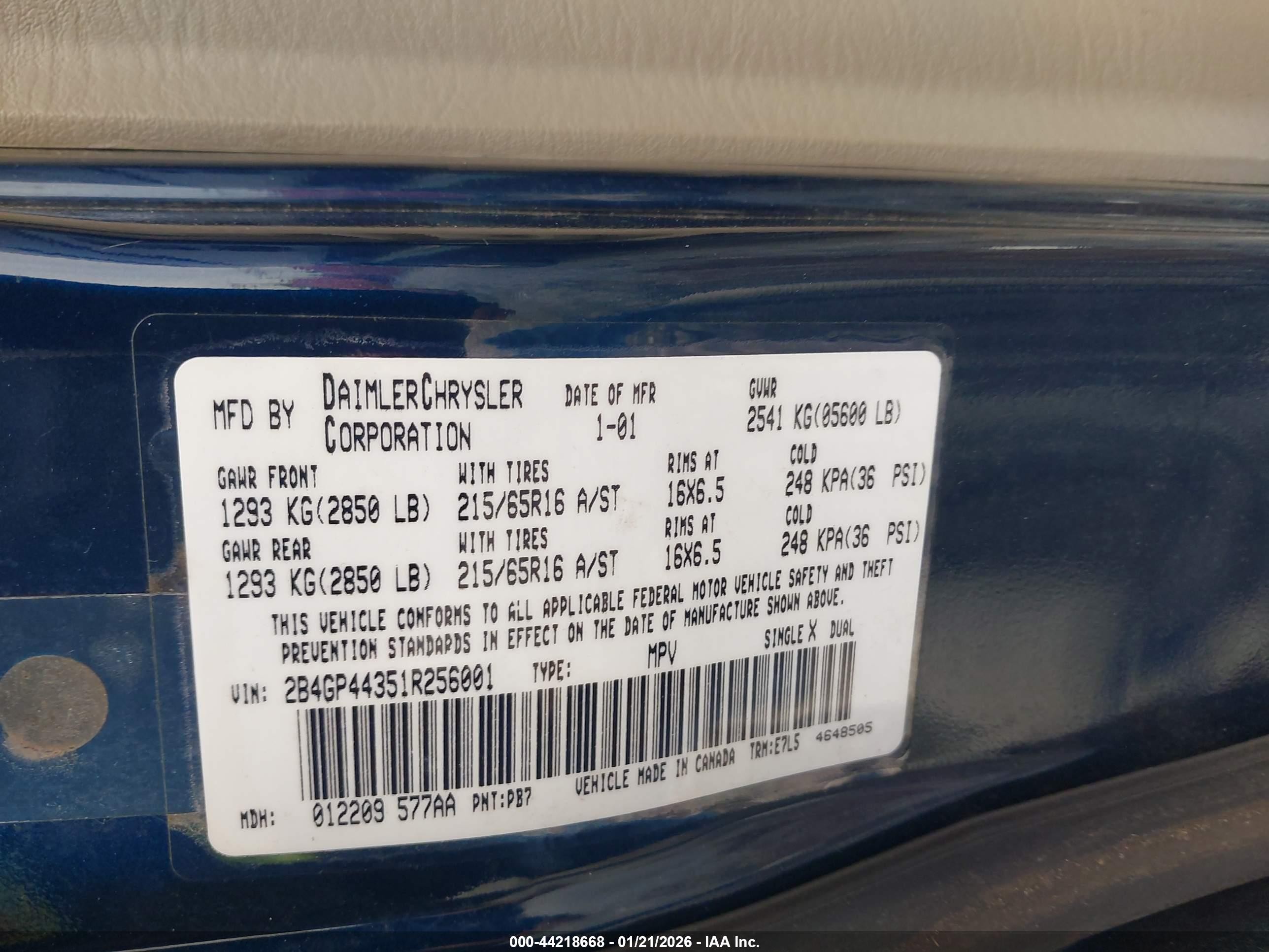 2001 Dodge Grand Caravan Sport Blue vin: 2B4GP44351R256001