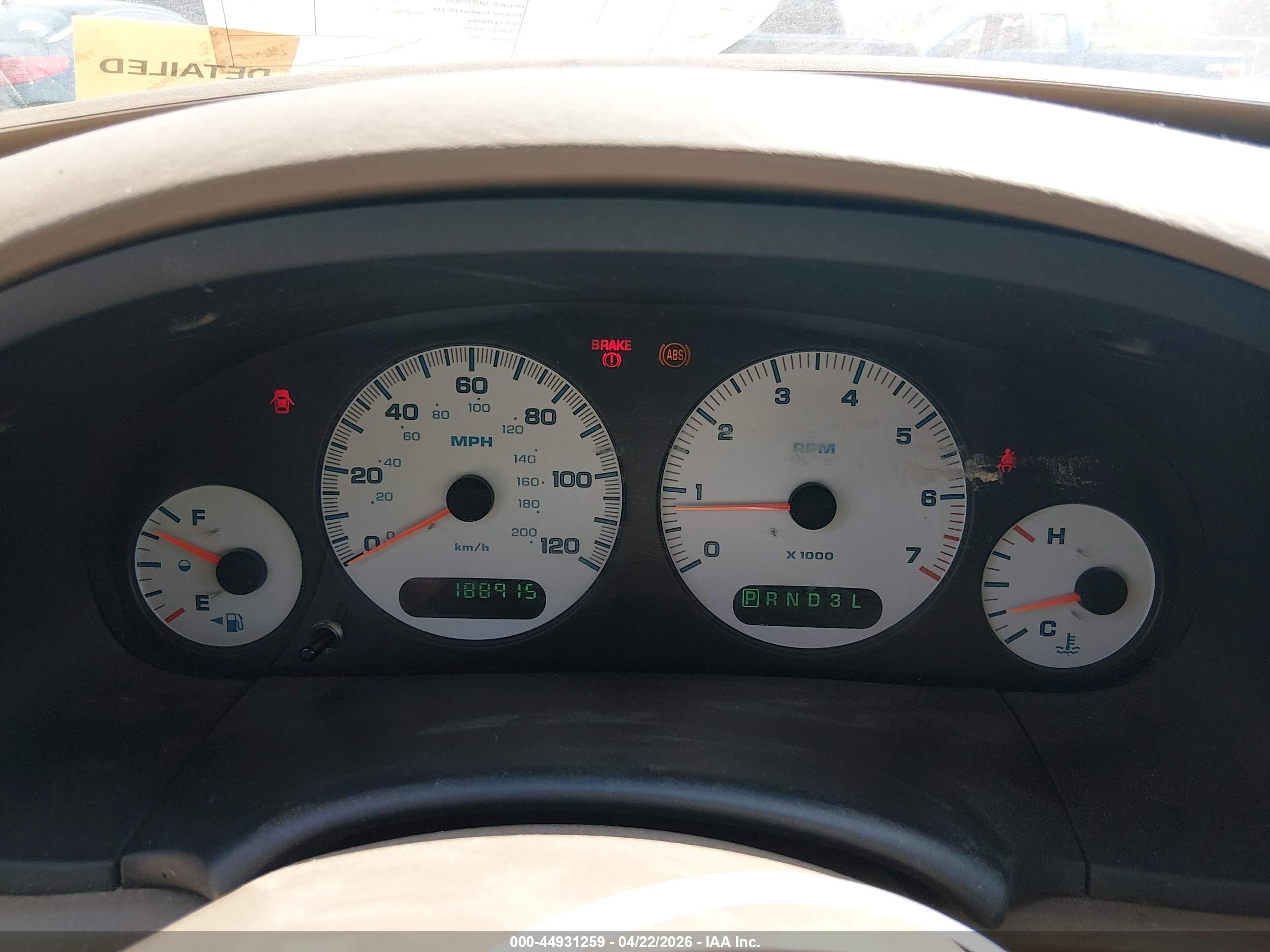 2001 Dodge Grand Caravan Sport Gold vin: 2B4GP44351R306976