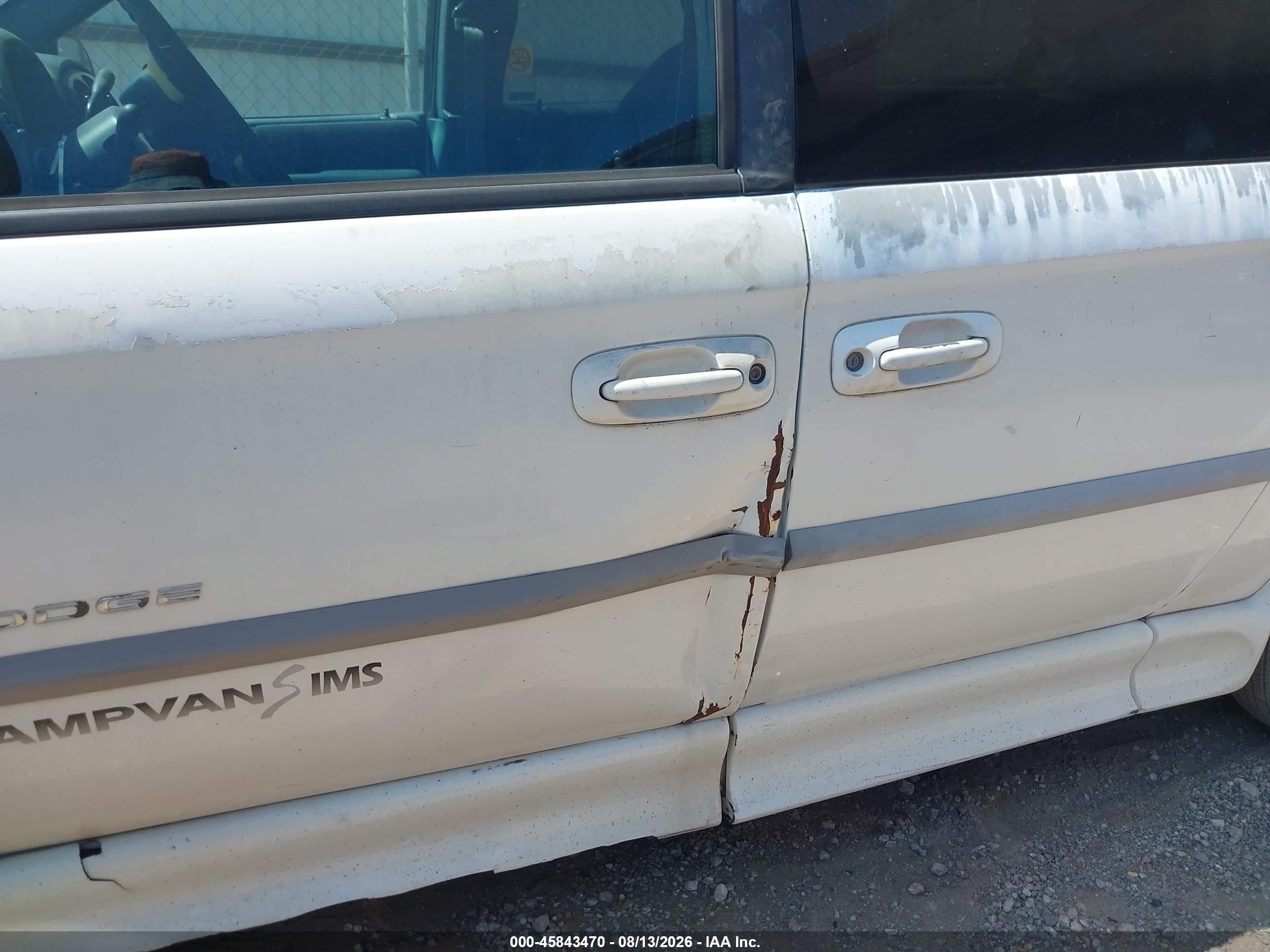 2001 Dodge Grand Caravan Sport White vin: 2B4GP44361R214176