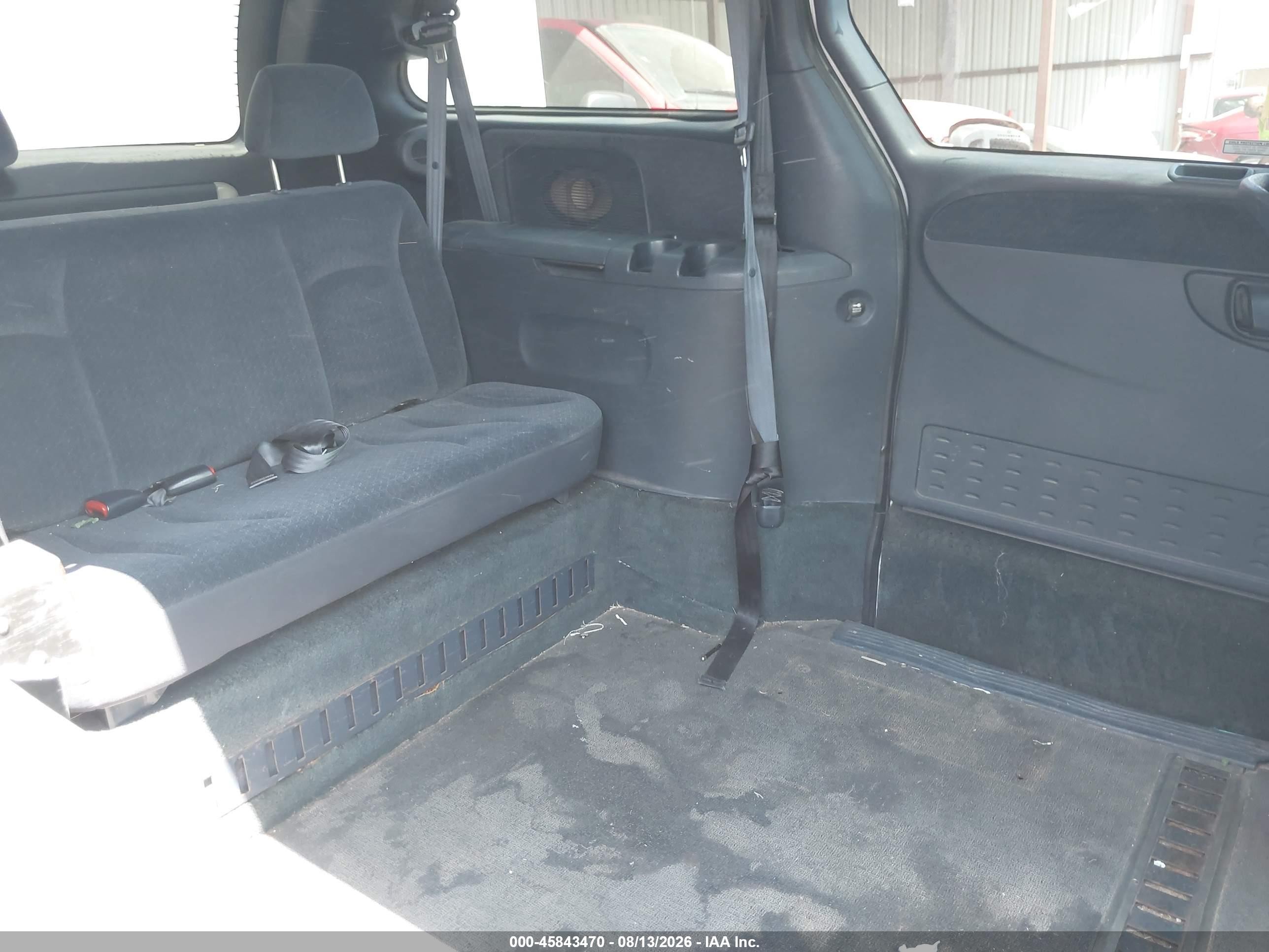 2001 Dodge Grand Caravan Sport White vin: 2B4GP44361R214176