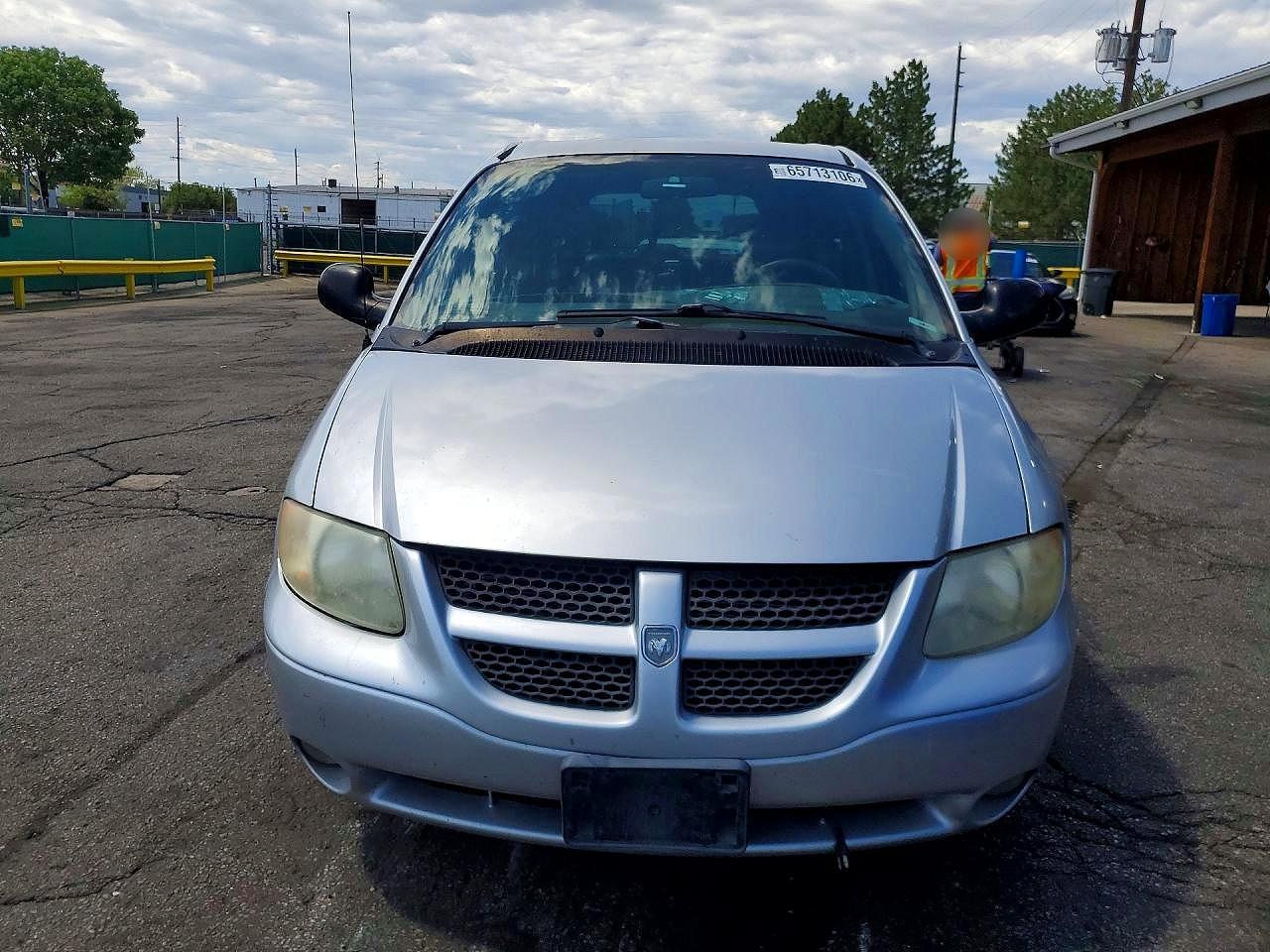2001 Dodge Grand Caravan Sport Серебряный vin: 2B4GP44361R332485