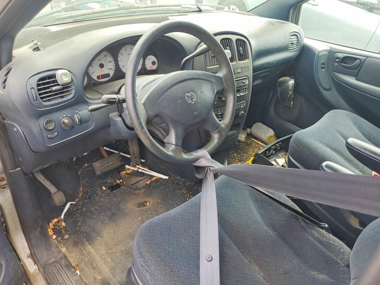 2002 Dodge Grand Caravan Sport Silver vin: 2B4GP44372R737756