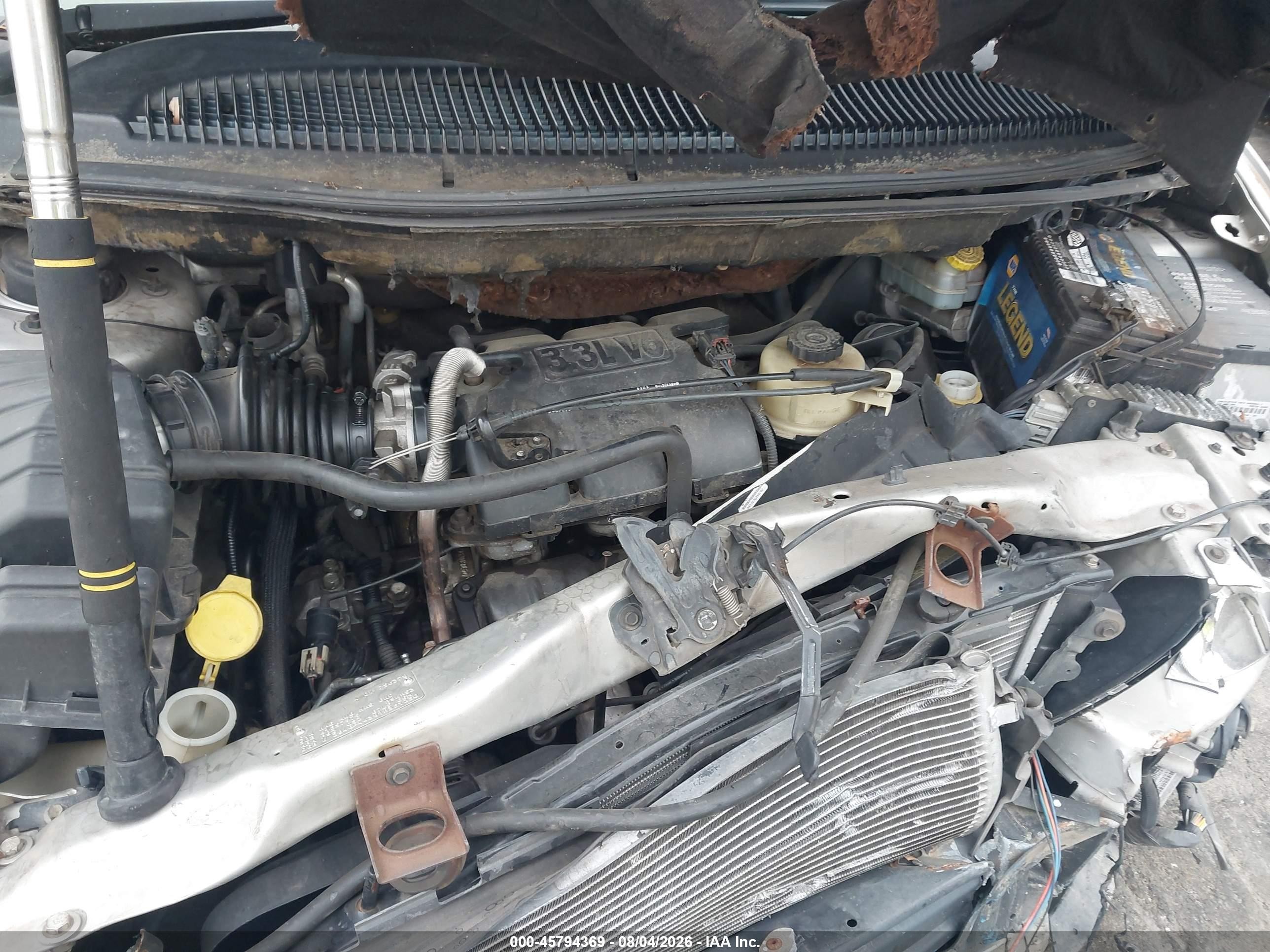 2001 Dodge Grand Caravan Sport Silver vin: 2B4GP44381R351250