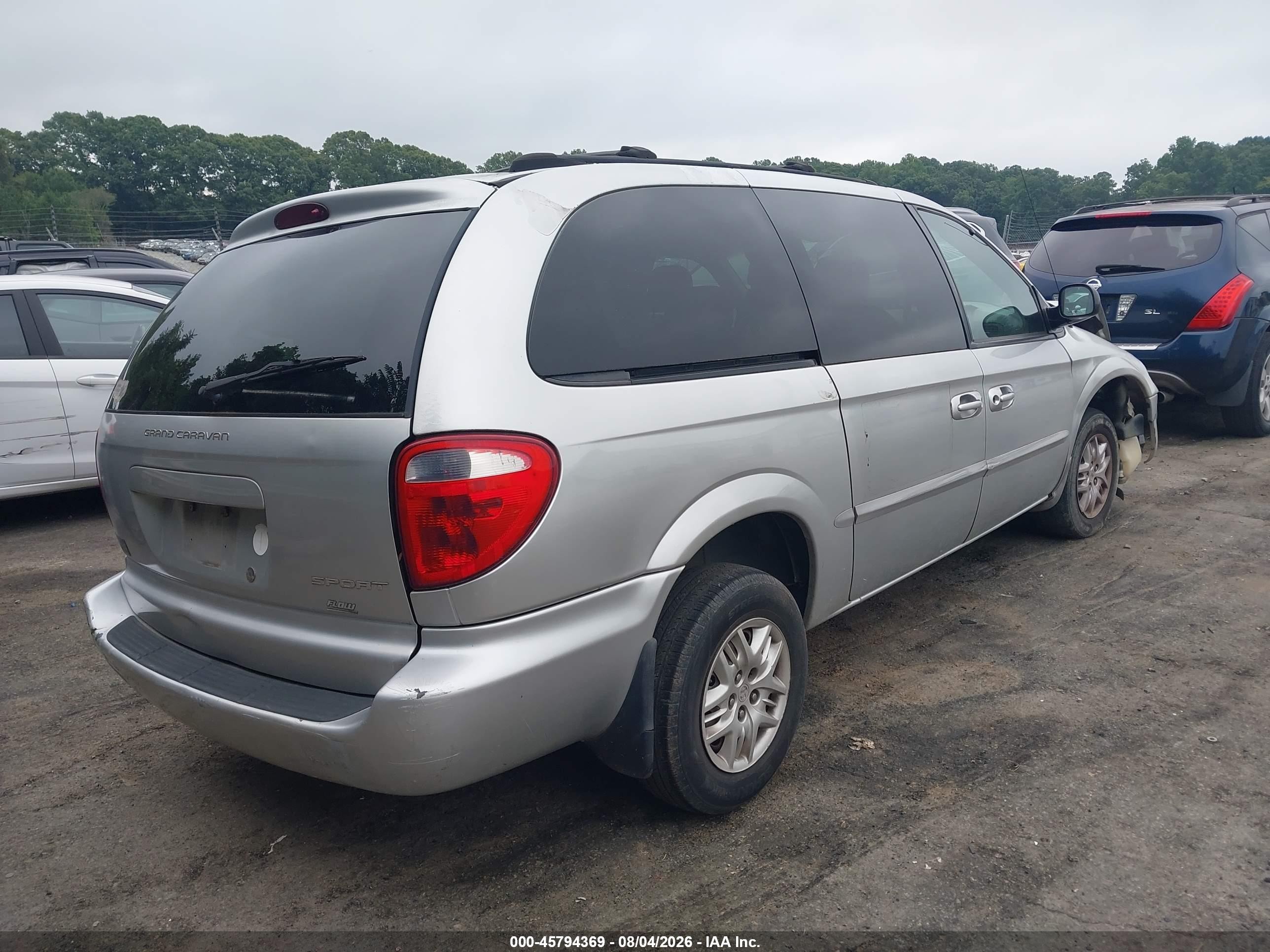 2001 Dodge Grand Caravan Sport Silver vin: 2B4GP44381R351250