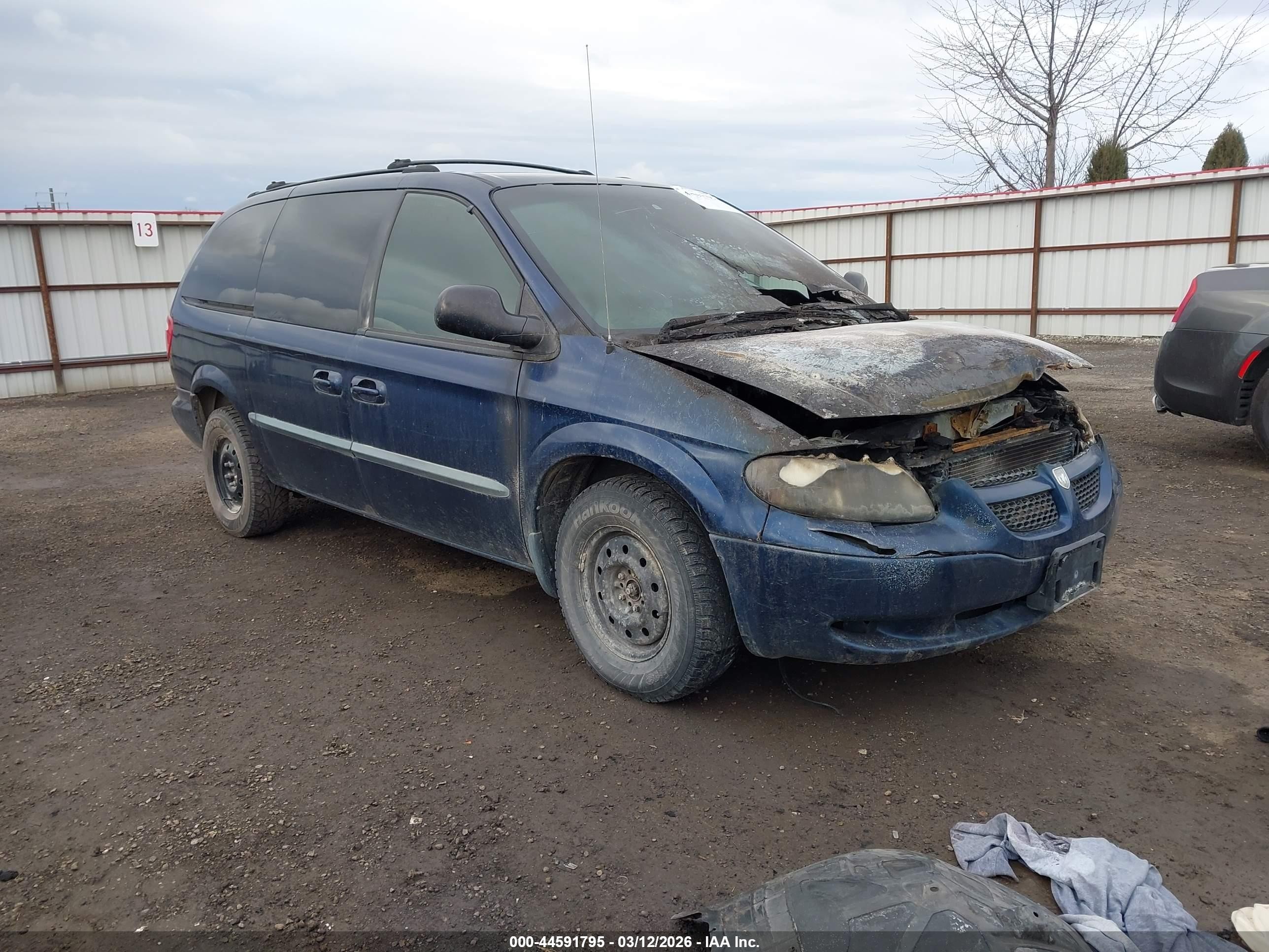 2B4GP44382R621255