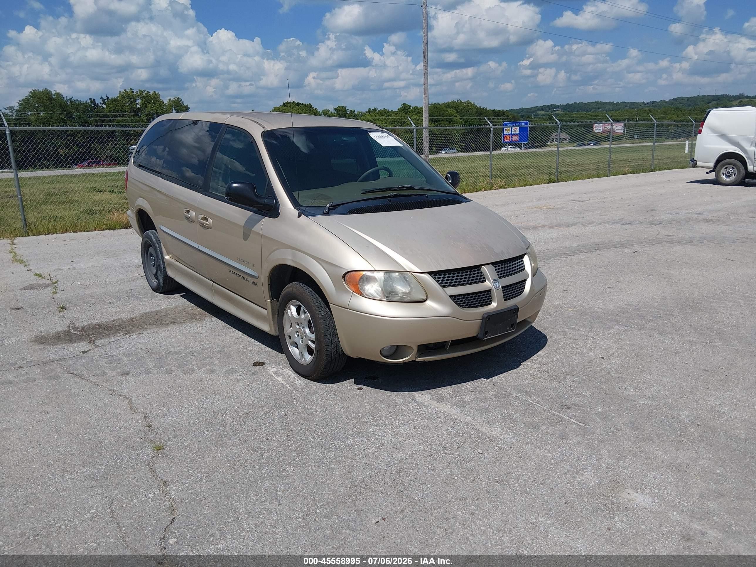 2001 Dodge Grand Caravan Sport Champagne vin: 2B4GP443X1R215377