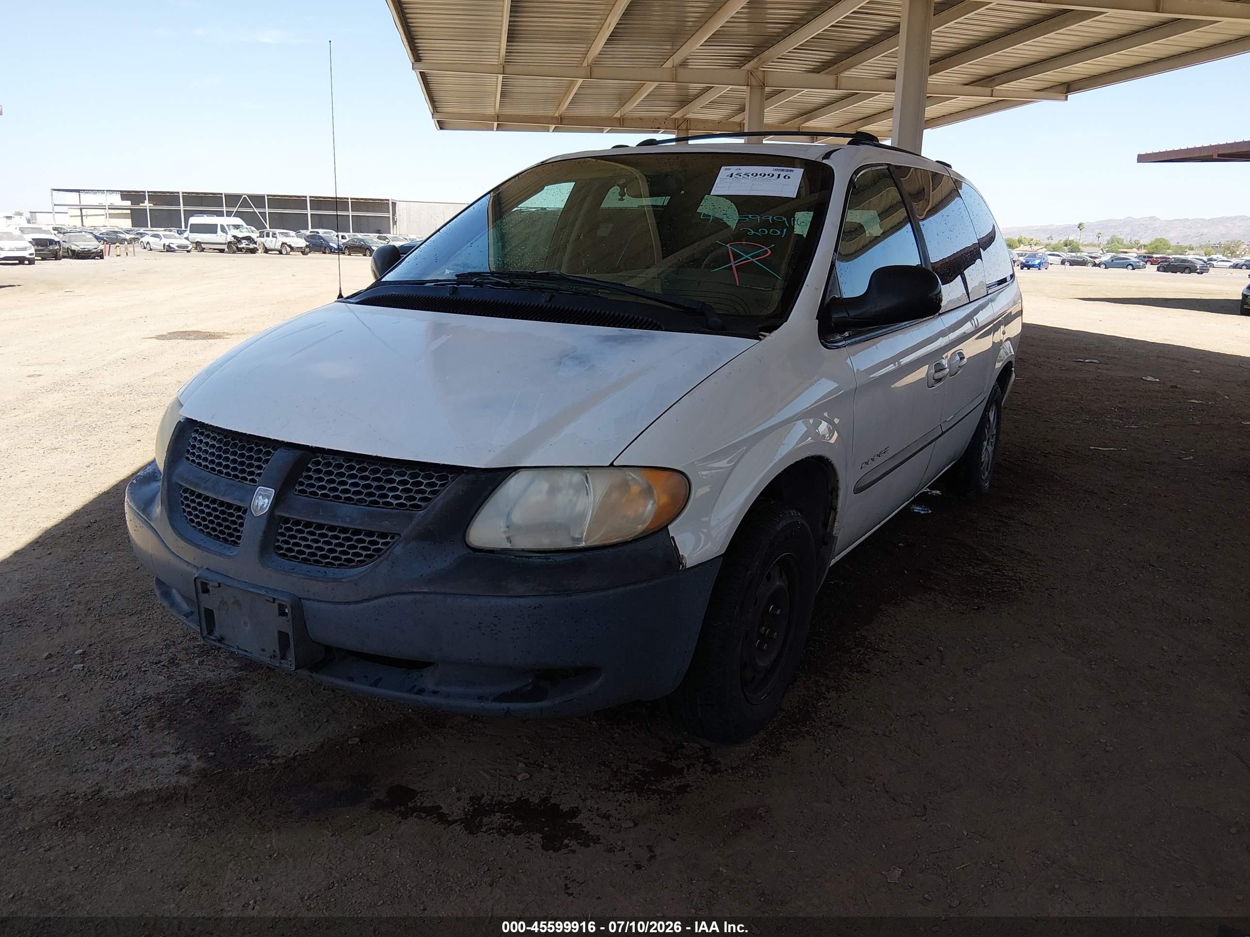 2001 Dodge Grand Caravan Sport White vin: 2B4GP443X1R310649