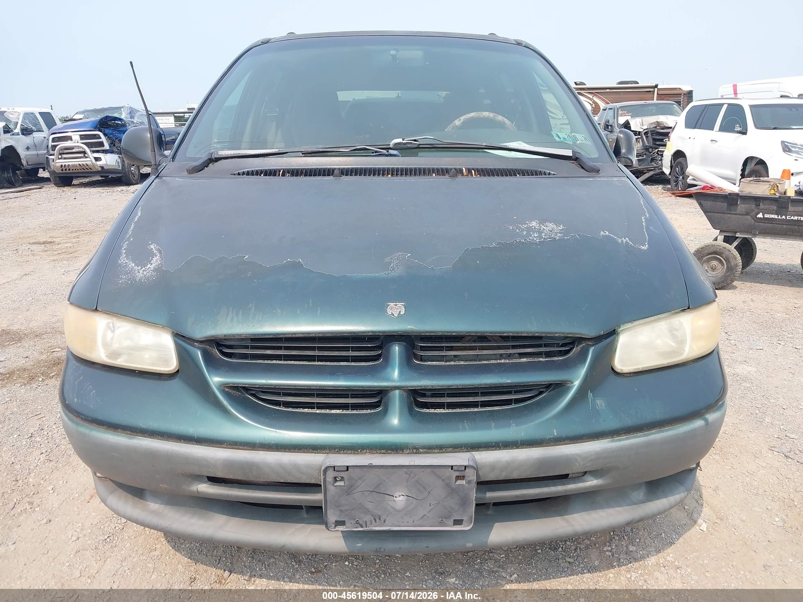 1999 Dodge Grand Caravan Se Green vin: 2B4GP44G5XR200491