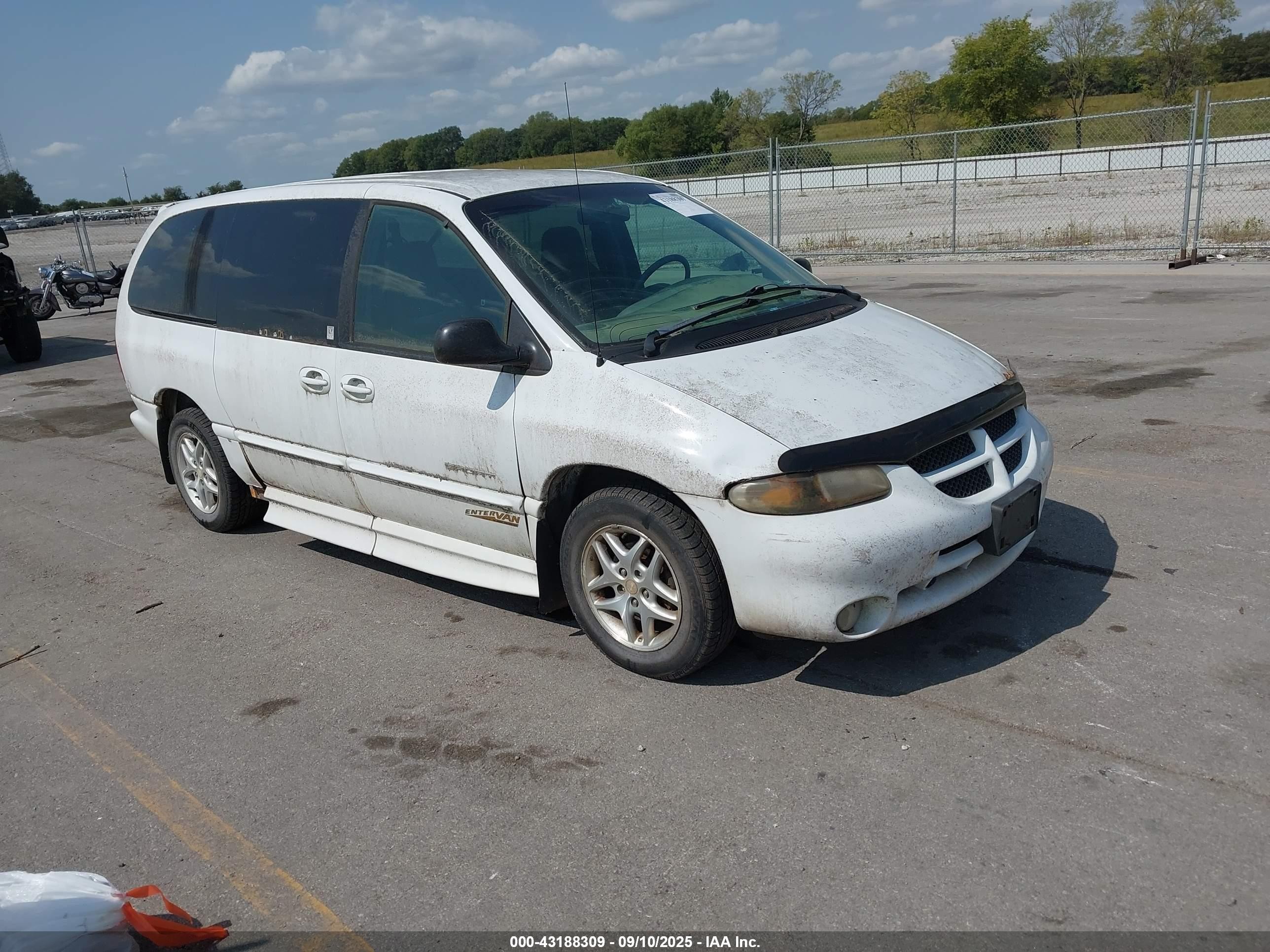 2B4GP44G5XR343084