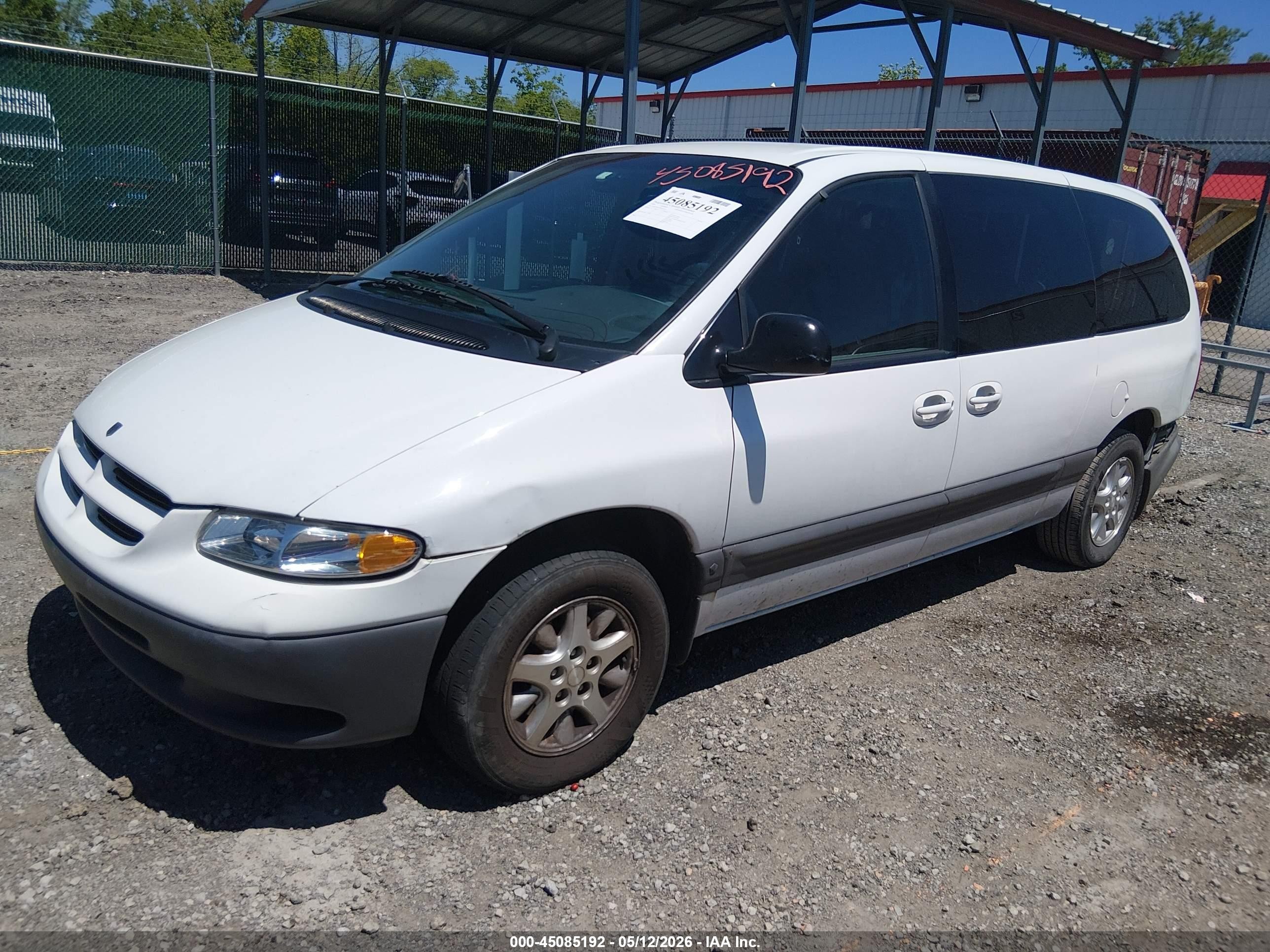 1999 Dodge Grand Caravan Se White vin: 2B4GP44G7XR202419