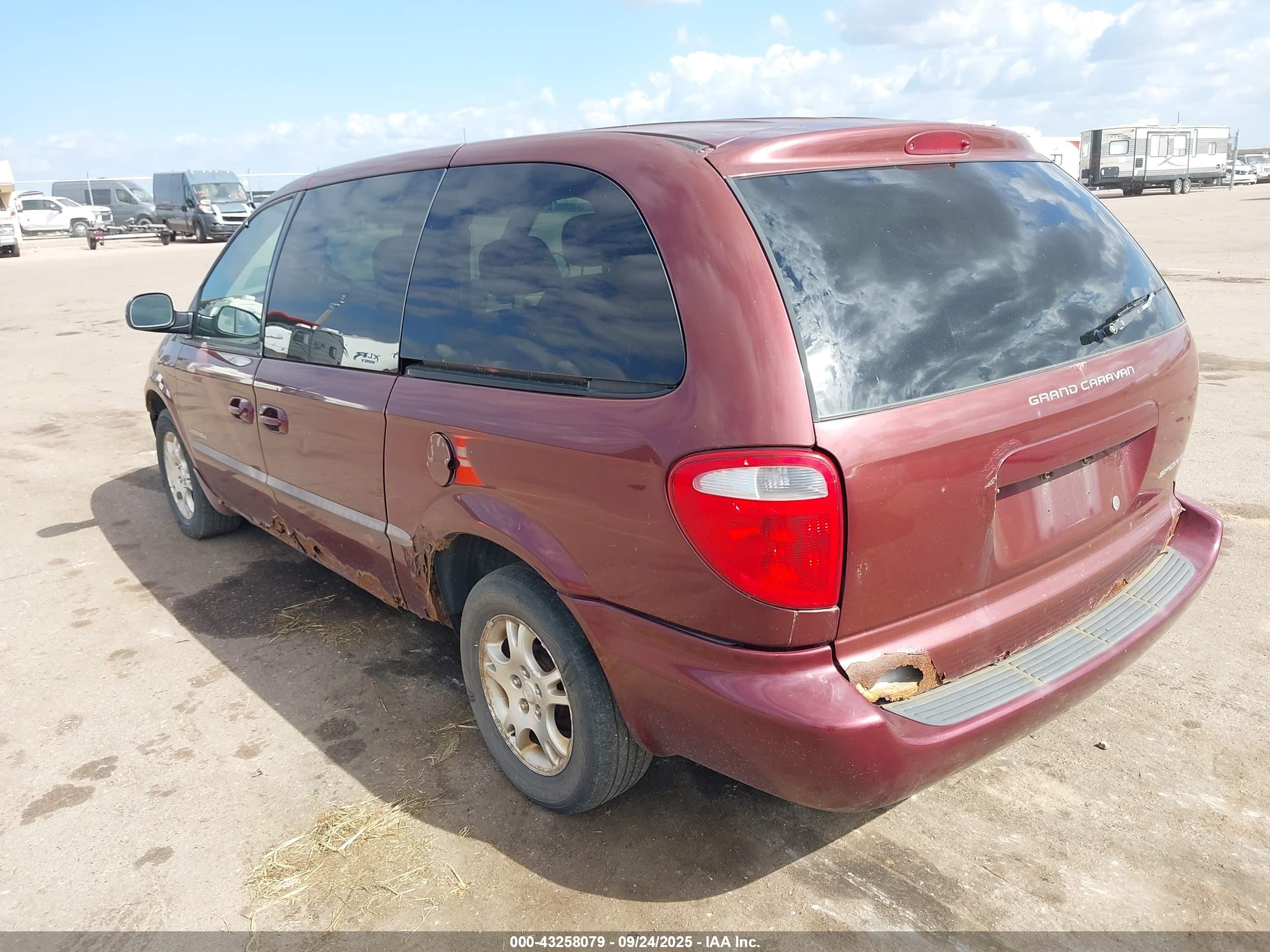 2001 Dodge Grand Caravan Sport Maroon vin: 2B4GP44G91R194329