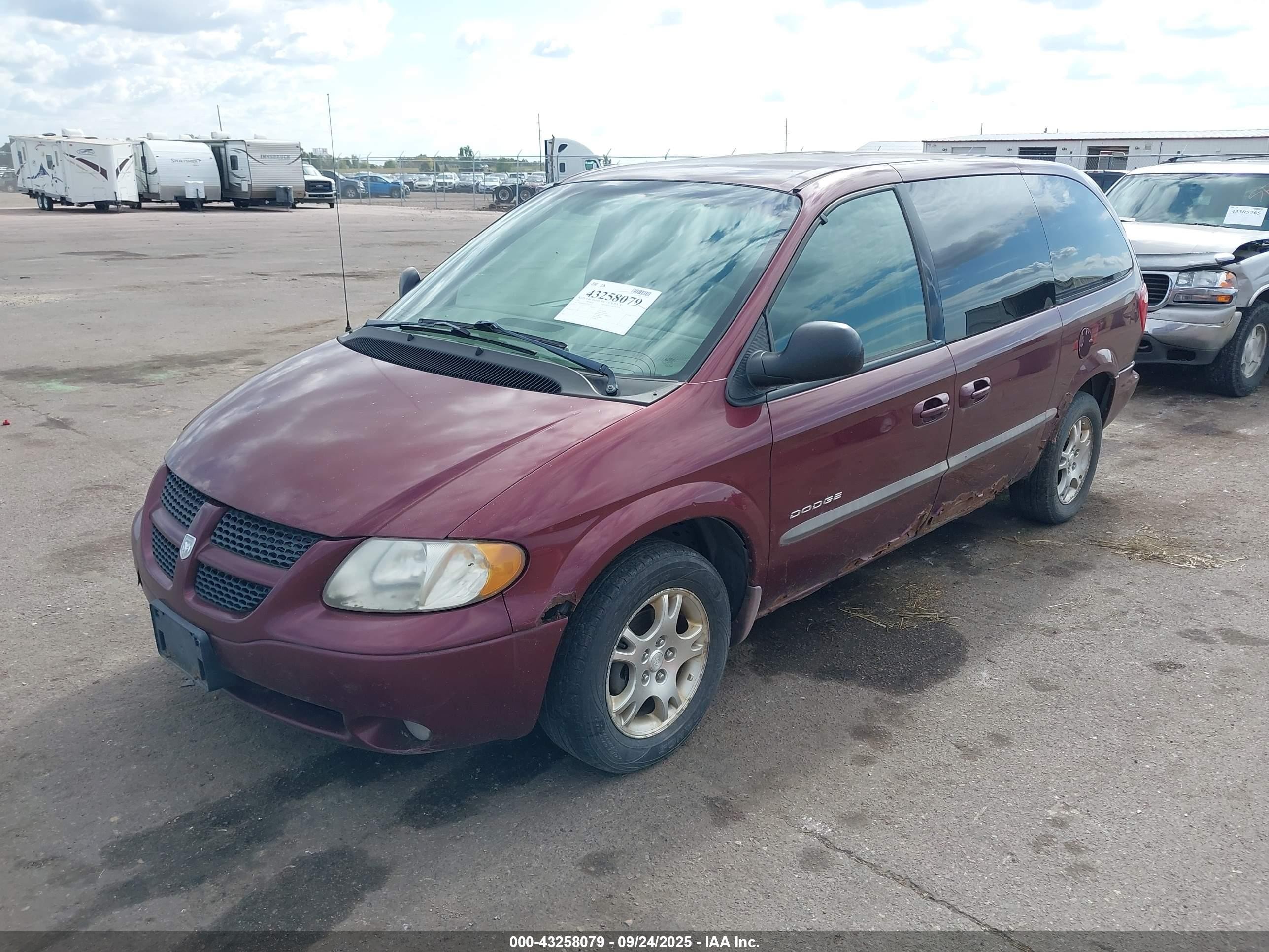 2001 Dodge Grand Caravan Sport Maroon vin: 2B4GP44G91R194329
