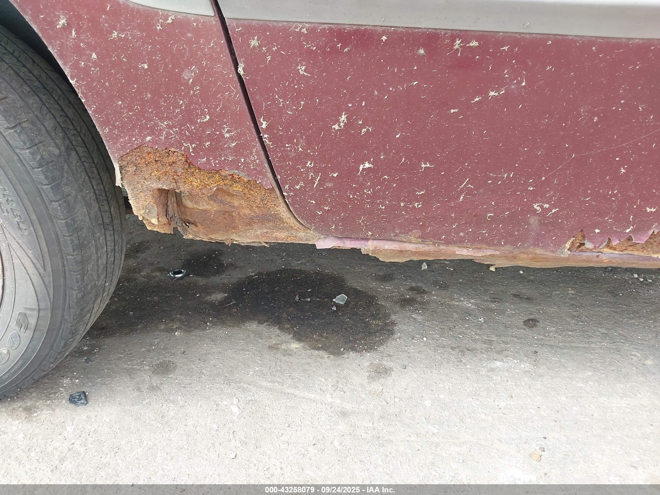 2001 Dodge Grand Caravan Sport Maroon vin: 2B4GP44G91R194329
