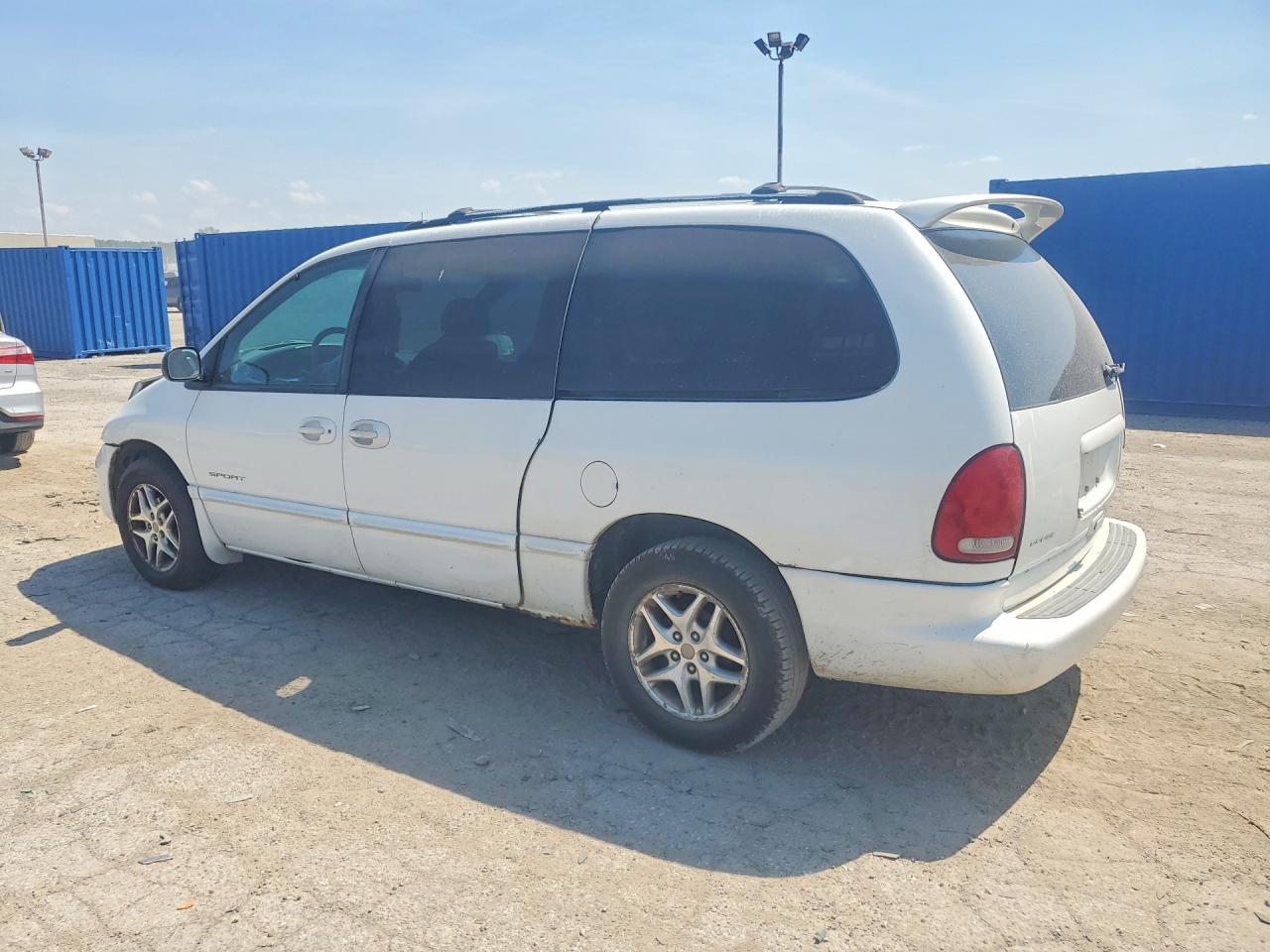 2000 Dodge Grand Caravan Se White vin: 2B4GP44GXYR738721