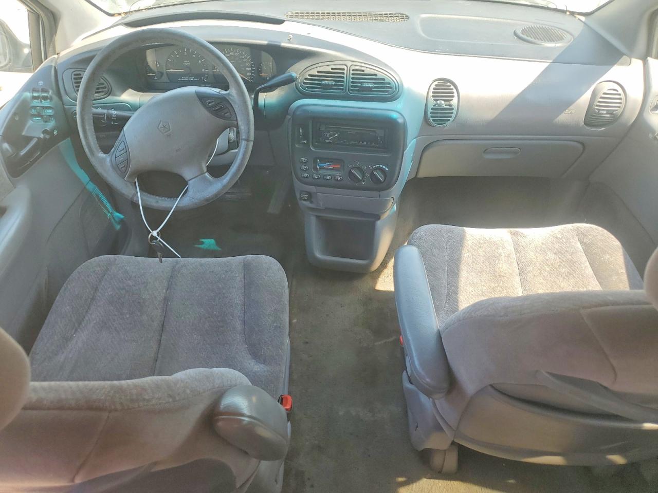 2000 Dodge Grand Caravan Se White vin: 2B4GP44GXYR738721