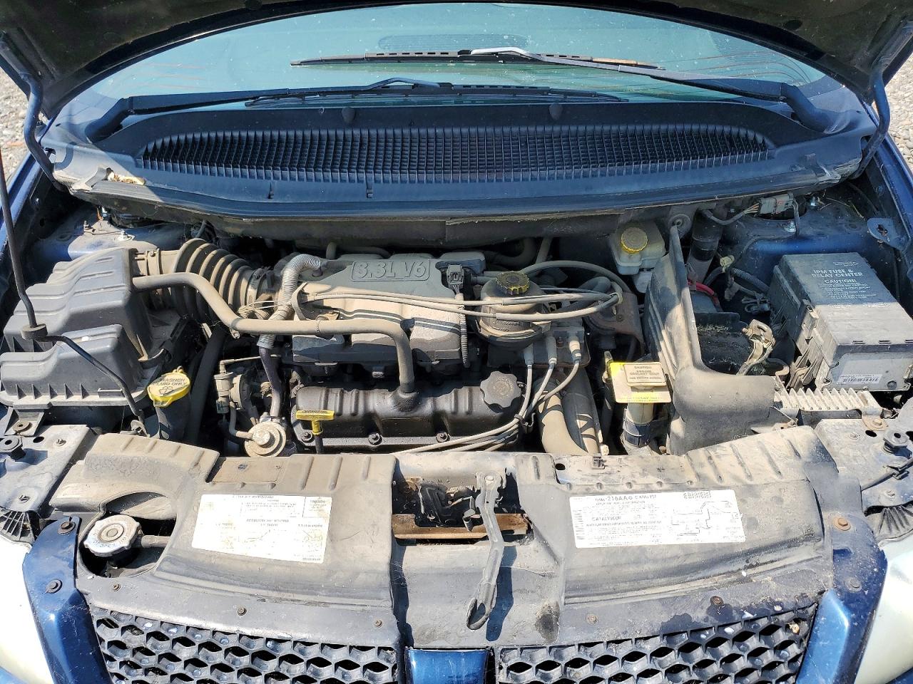 2001 Dodge Grand Caravan Sport Blue vin: 2B4GP44R01R227641
