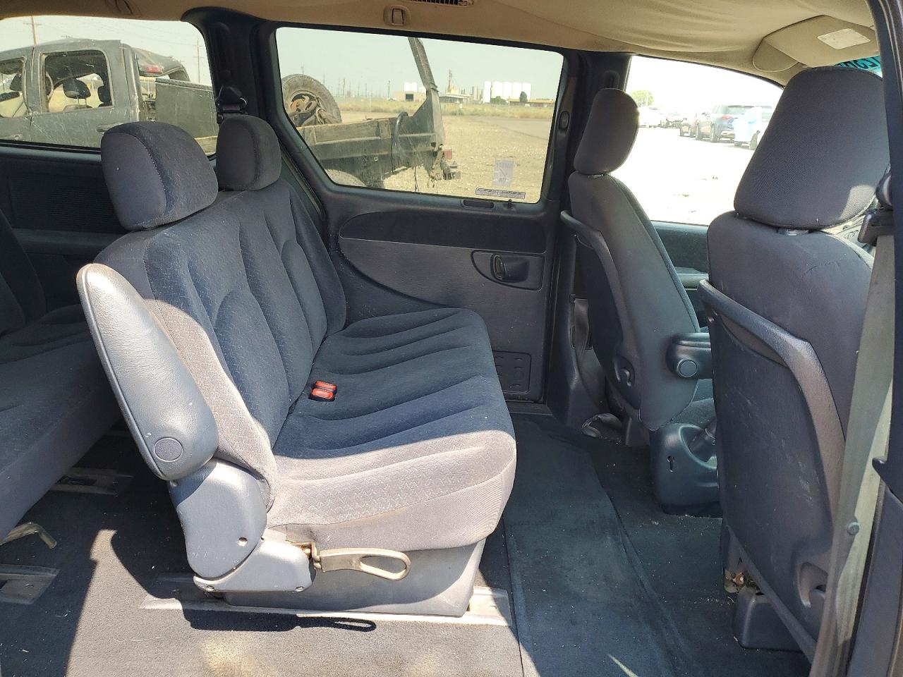2001 Dodge Grand Caravan Sport Blue vin: 2B4GP44R01R227641