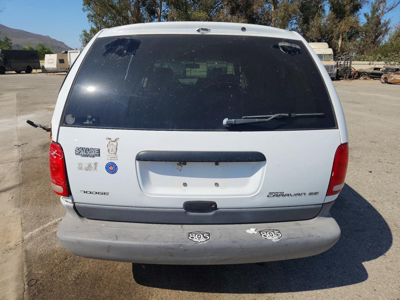 1997 Dodge Grand Caravan Se White vin: 2B4GP44R1VR361998