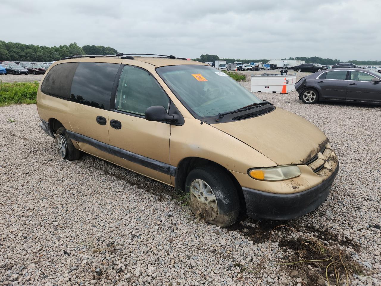 1997 Dodge Grand Caravan Se/sport Gold vin: 2B4GP44R2VR113291