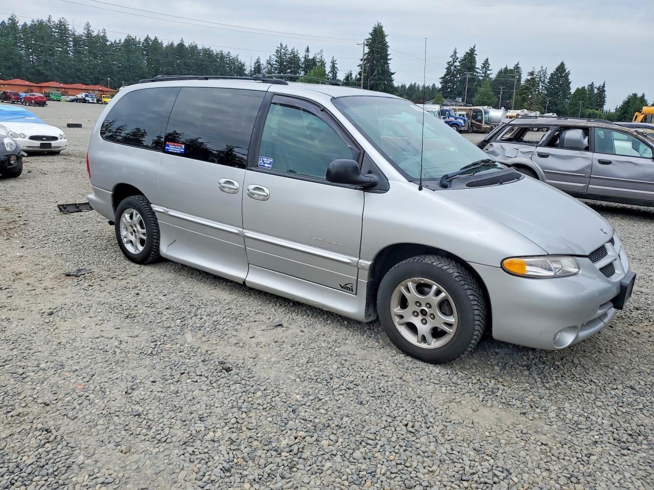 2000 Dodge Grand Caravan Se Silver vin: 2B4GP44R3YR666620