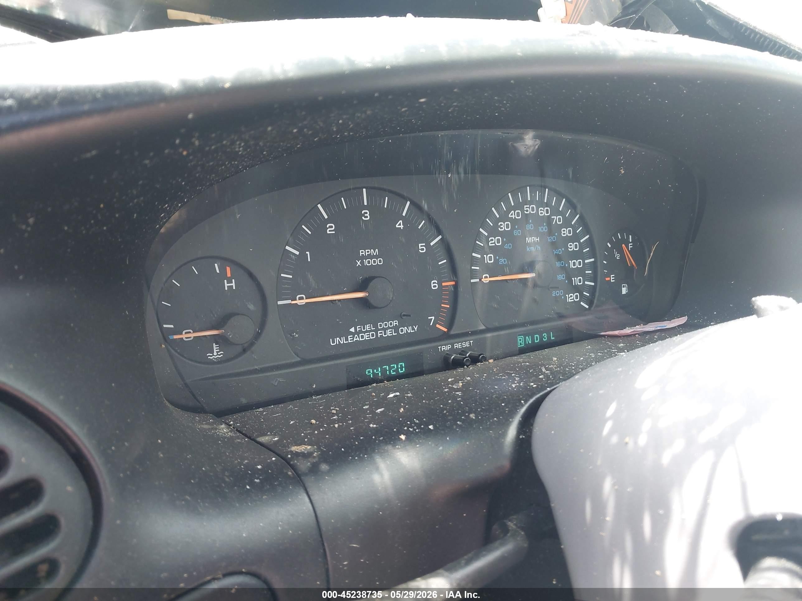 1997 Dodge Grand Caravan Se White vin: 2B4GP44R4VR130318