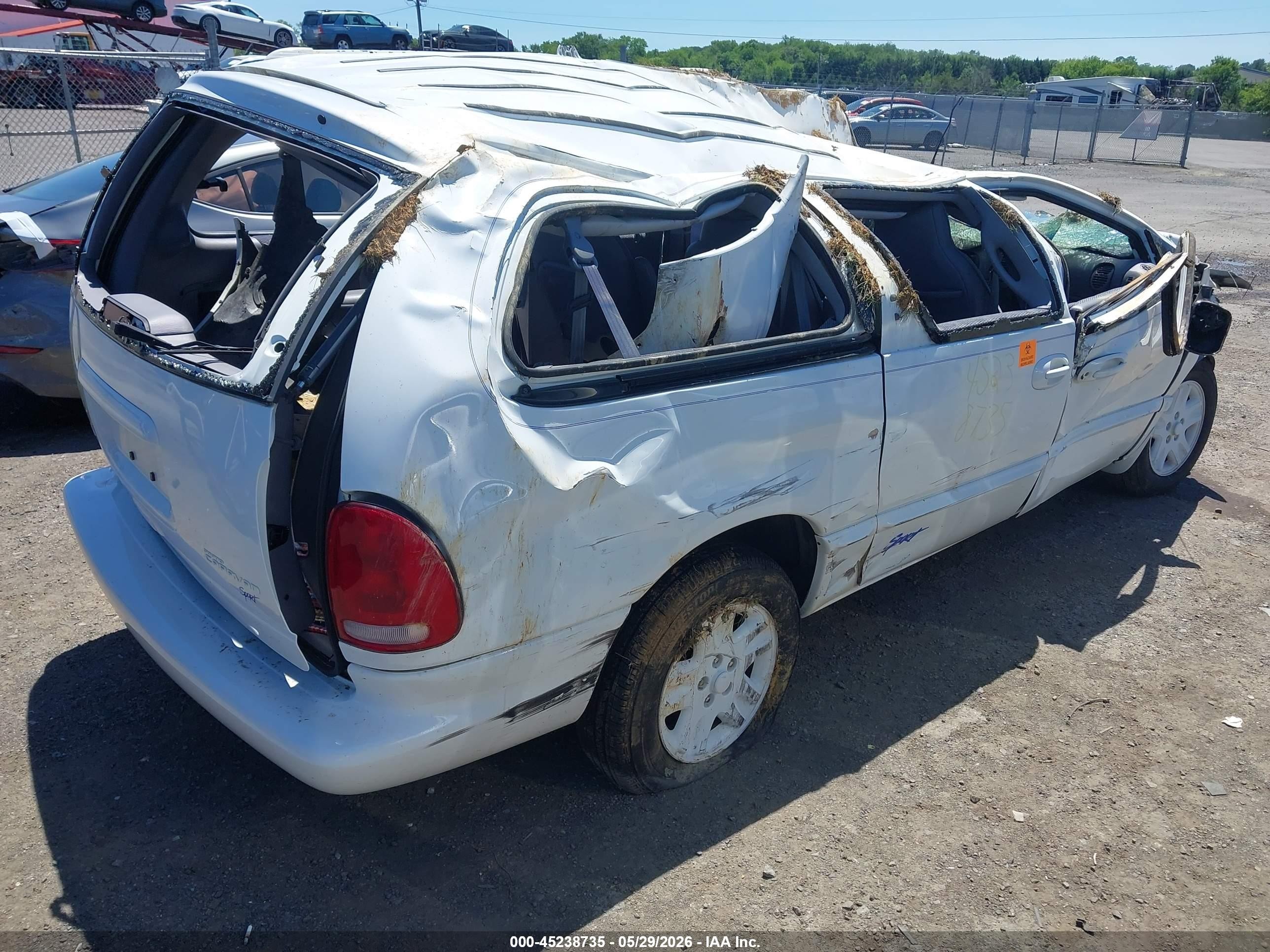 1997 Dodge Grand Caravan Se White vin: 2B4GP44R4VR130318