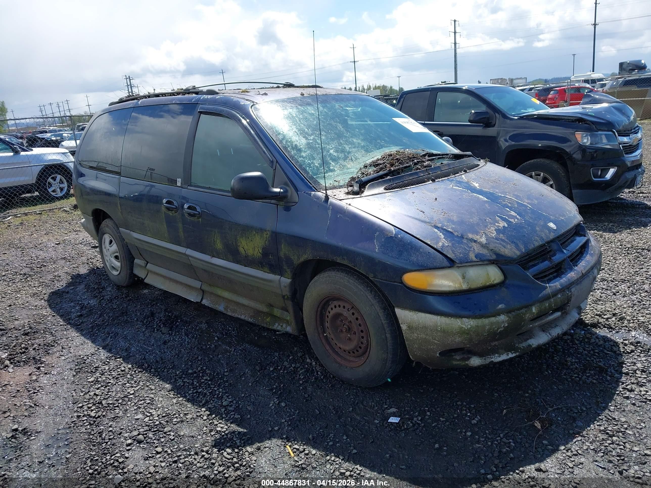 2B4GP44R5YR520140