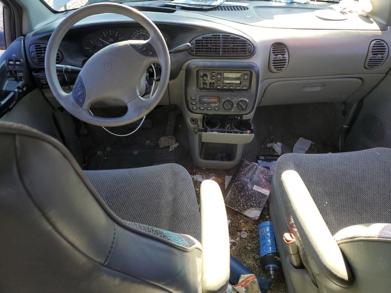 1997 Dodge Grand Caravan Se   Серебряный vin: 2B4GP44R7VR365294