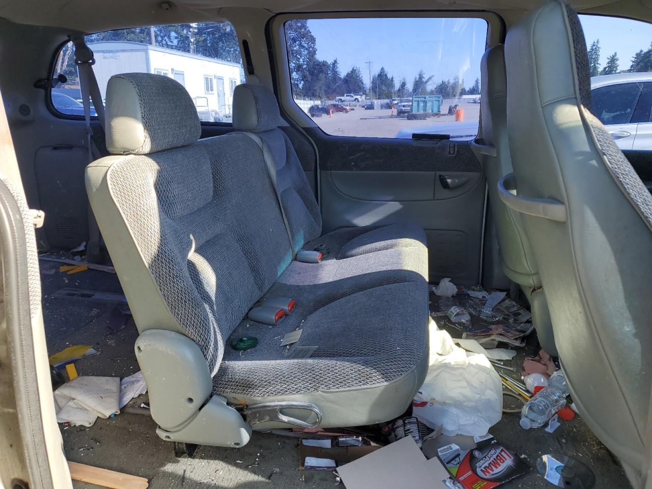 1997 Dodge Grand Caravan Se   Серебряный vin: 2B4GP44R7VR365294