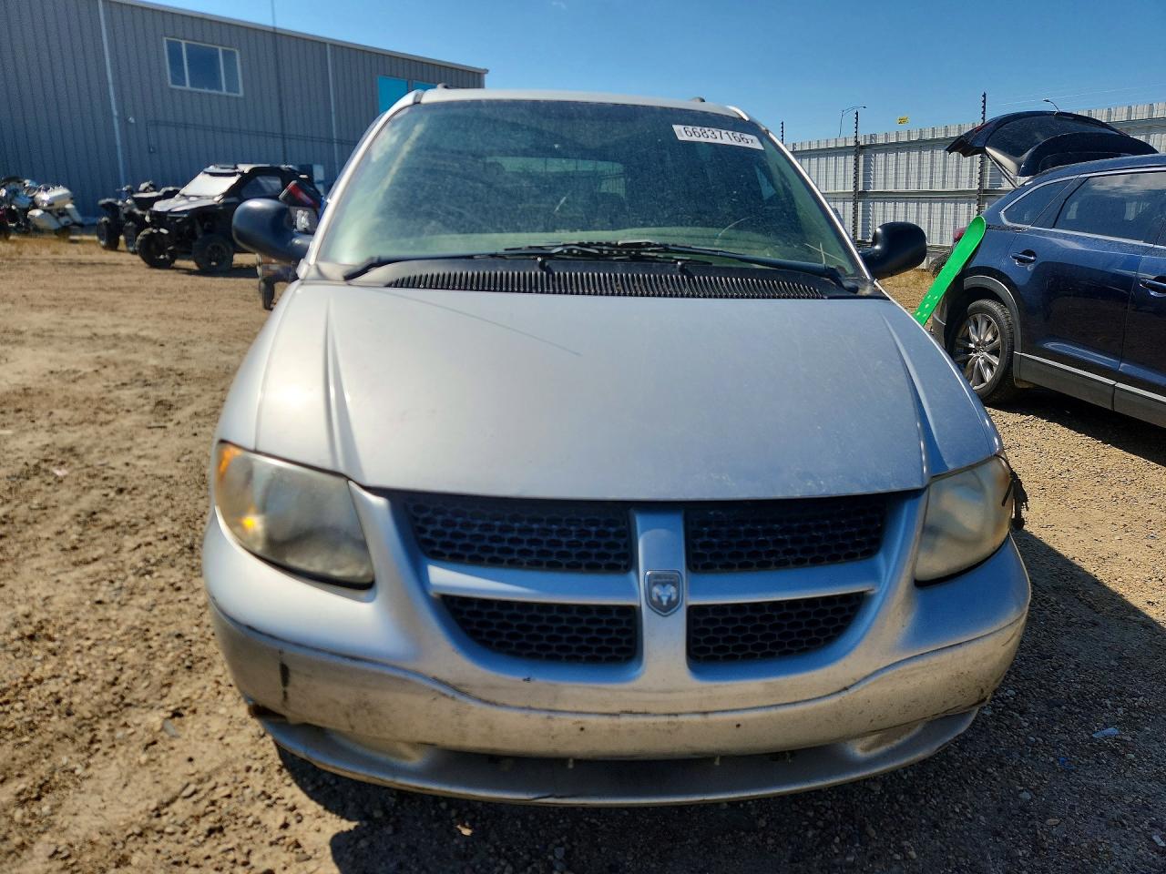 2002 Dodge Grand Caravan Sport Silver vin: 2B4GP44R82R702745