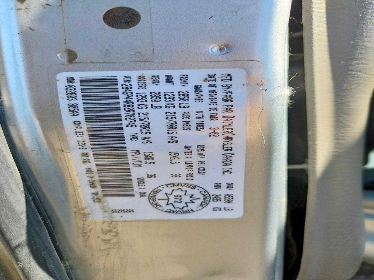 2002 Dodge Grand Caravan Sport Silver vin: 2B4GP44R82R702745