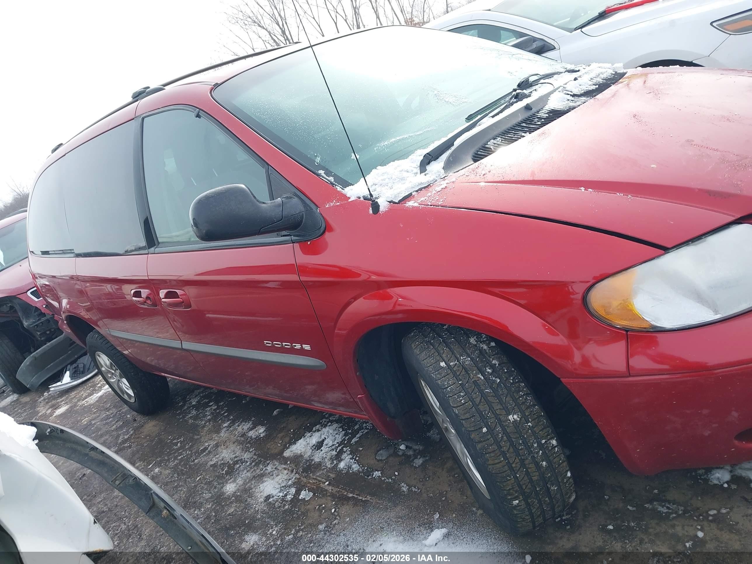 2001 Dodge Grand Caravan Sport Red vin: 2B4GP44R91R173711
