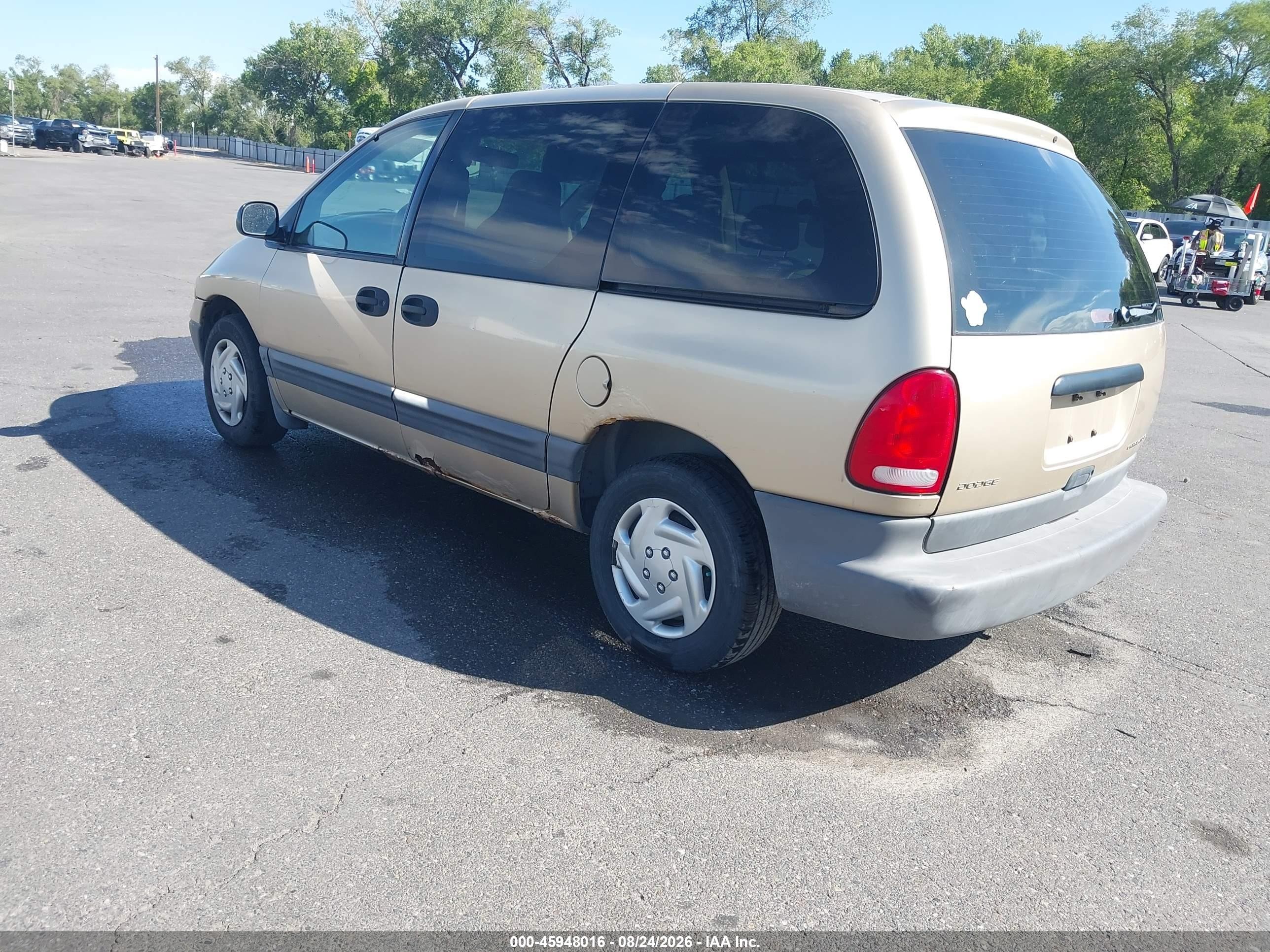 1998 Dodge Caravan Se Золотой vin: 2B4GP4535WR777340