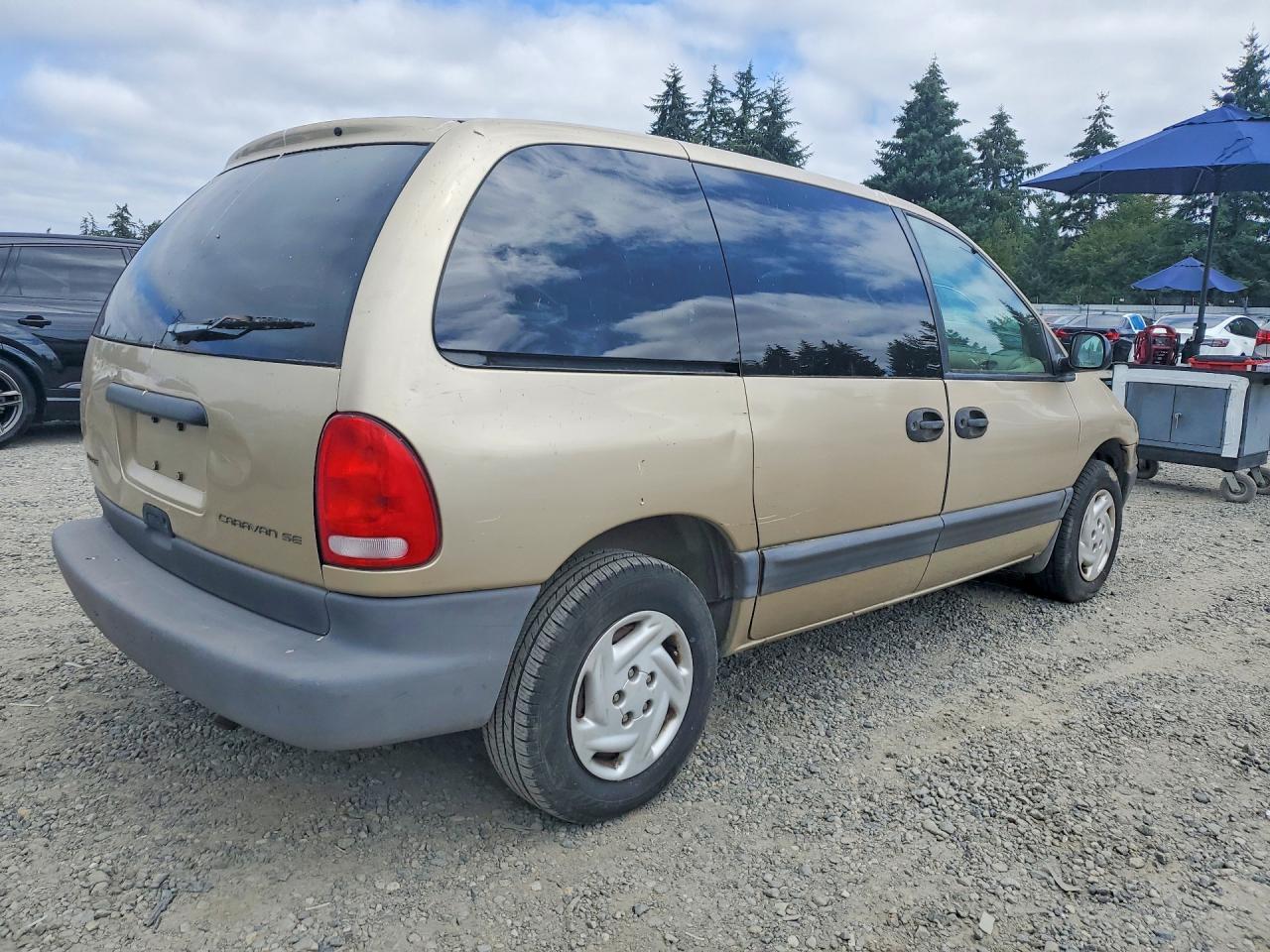 1998 Dodge Caravan Se Кремовый vin: 2B4GP4538WR766221
