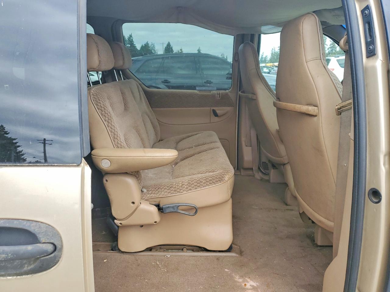1998 Dodge Caravan Se Кремовый vin: 2B4GP4538WR766221