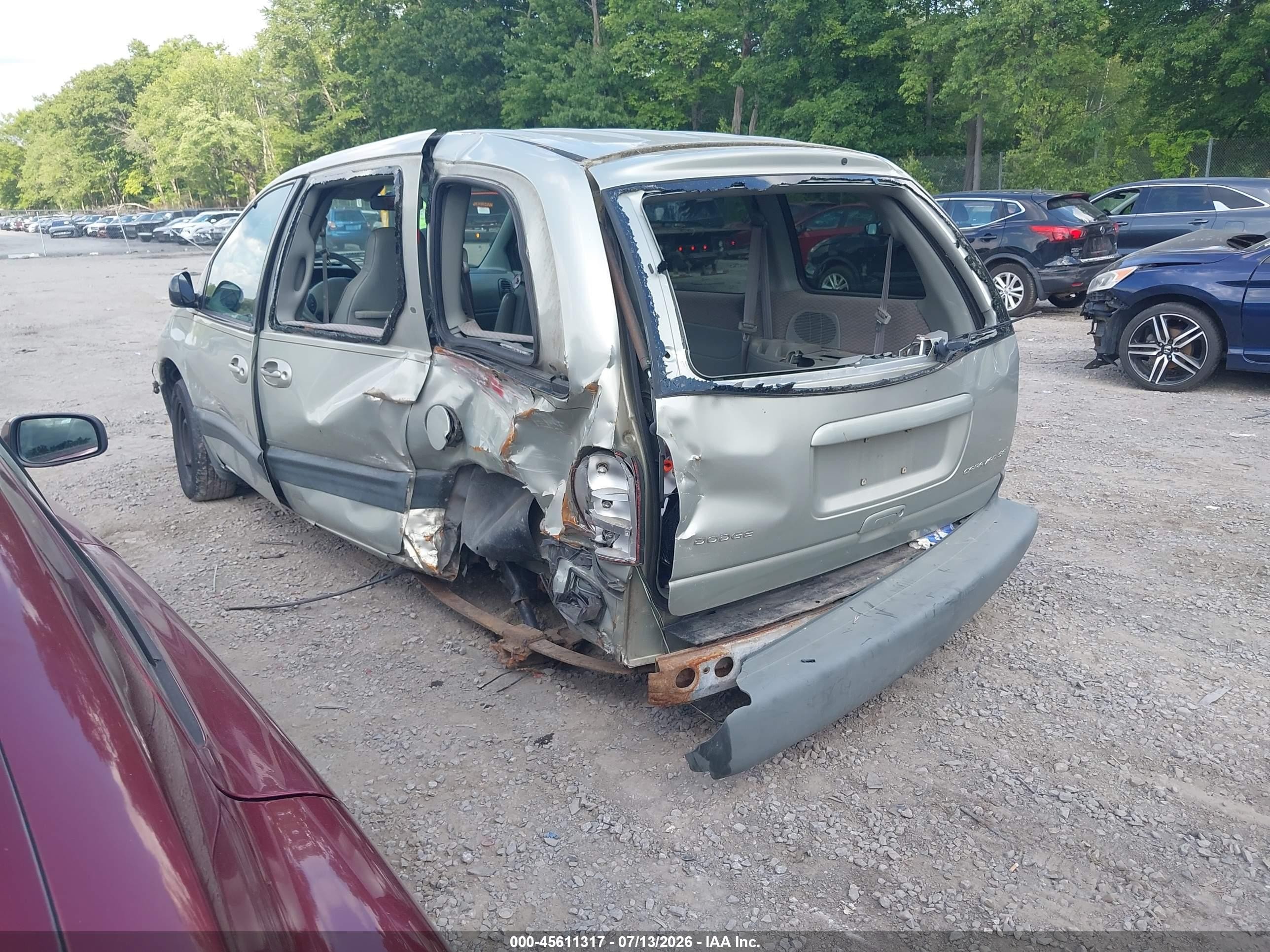 2000 Dodge Caravan Se Silver vin: 2B4GP45G3YR696066