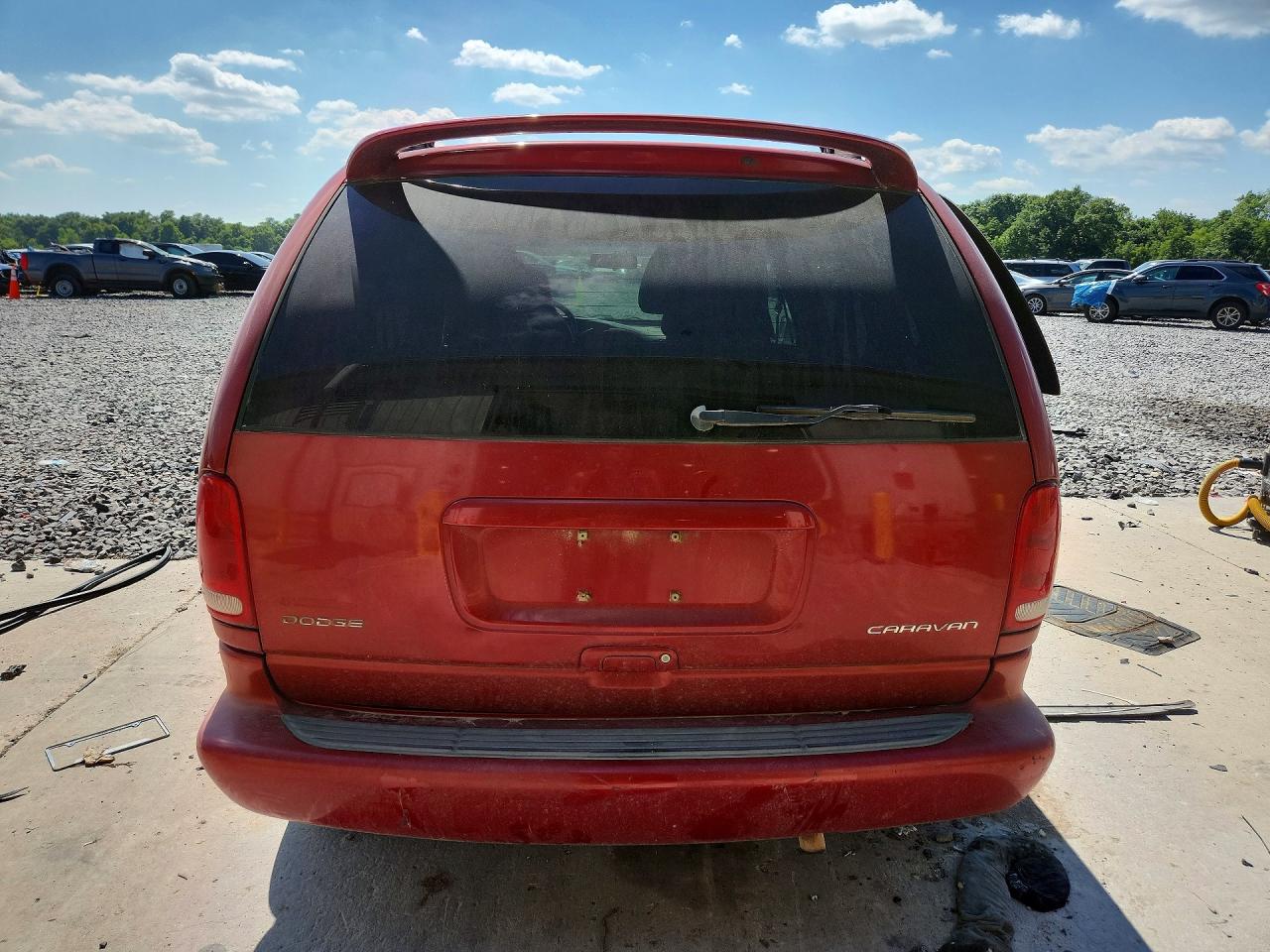 2000 Dodge Caravan Se Красный vin: 2B4GP45G7YR718876