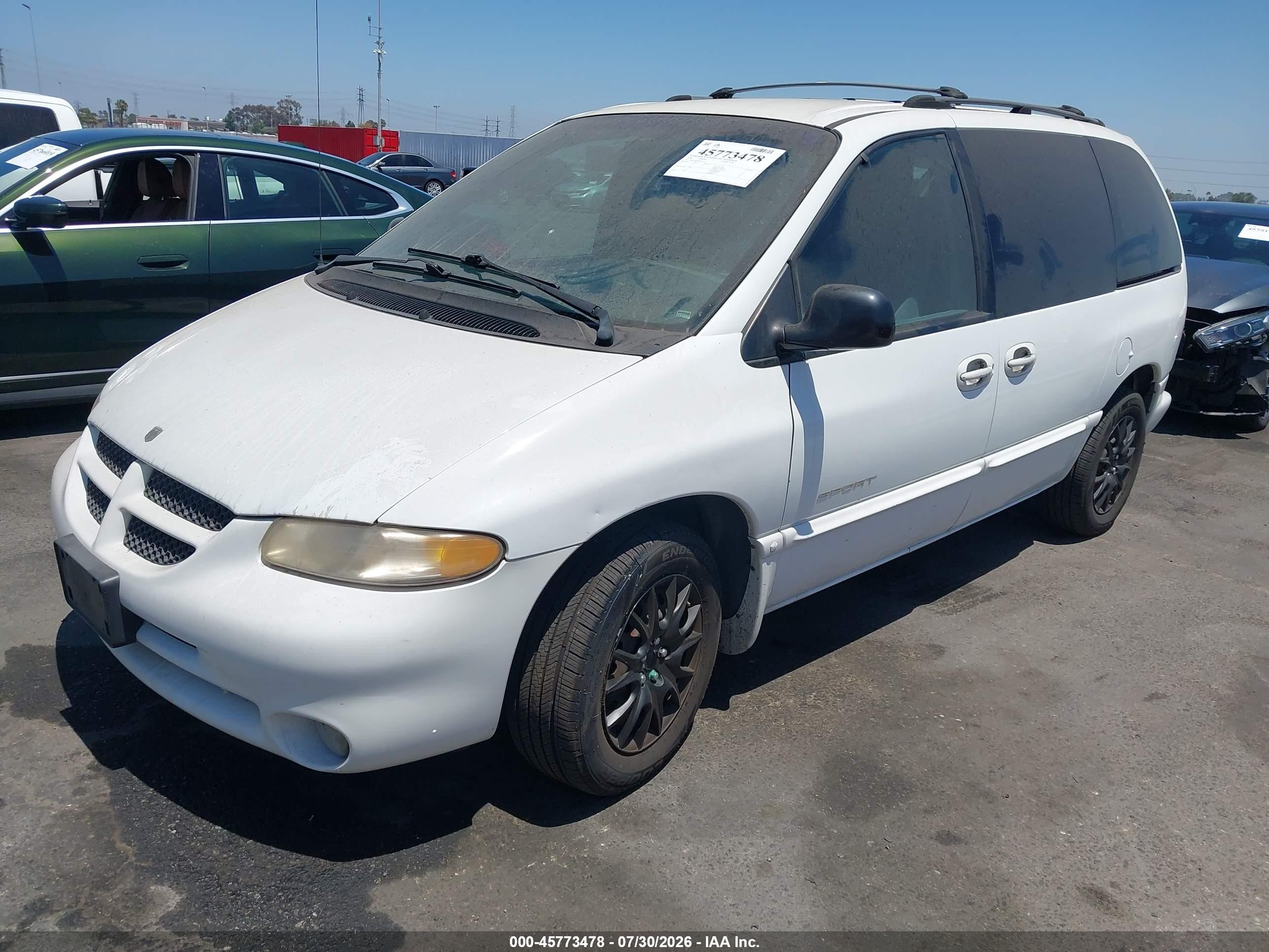 2000 Dodge Caravan Se White vin: 2B4GP45R2YR714137