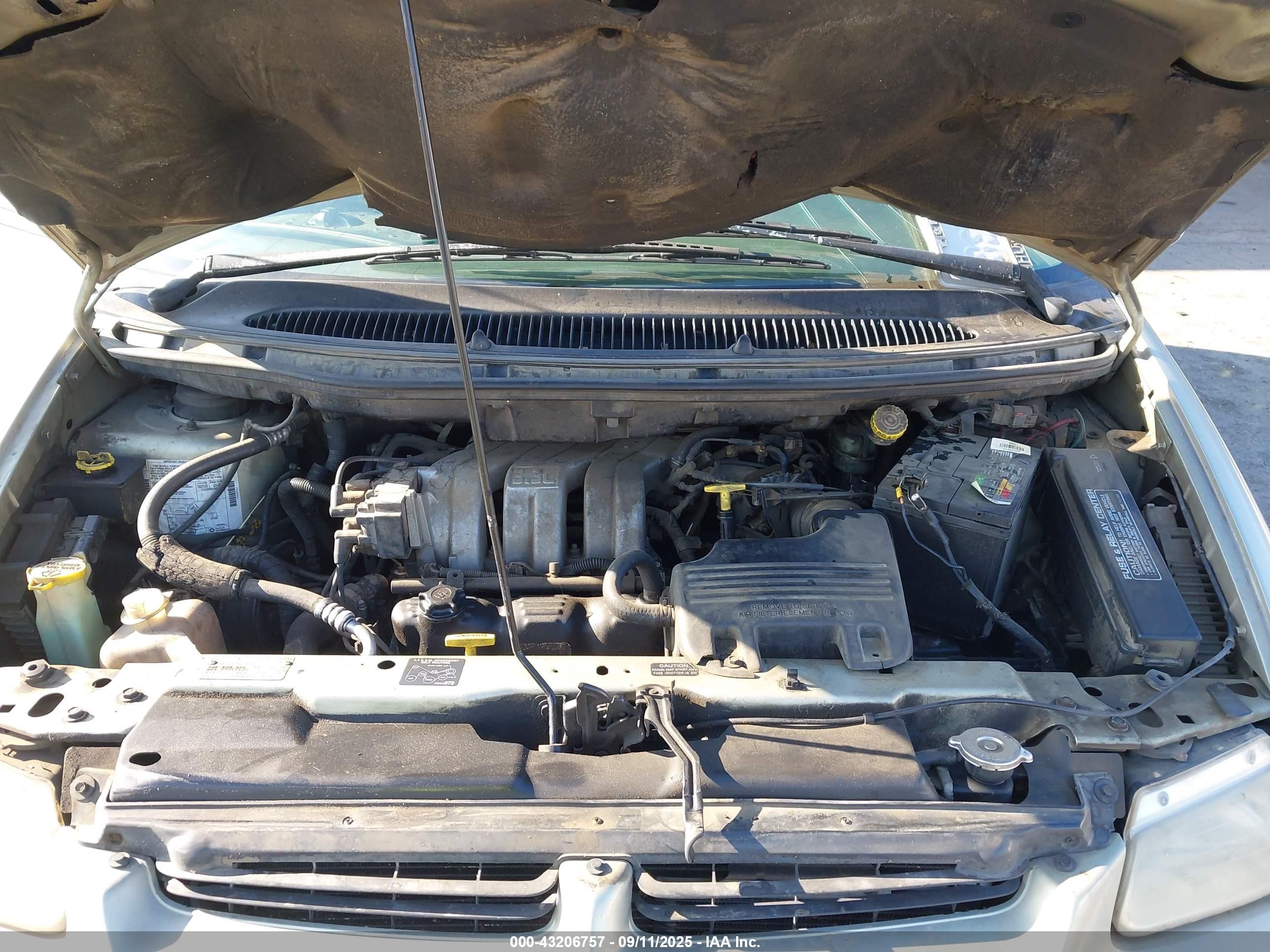 1999 Dodge Caravan Se Beige vin: 2B4GP45R6XR151592