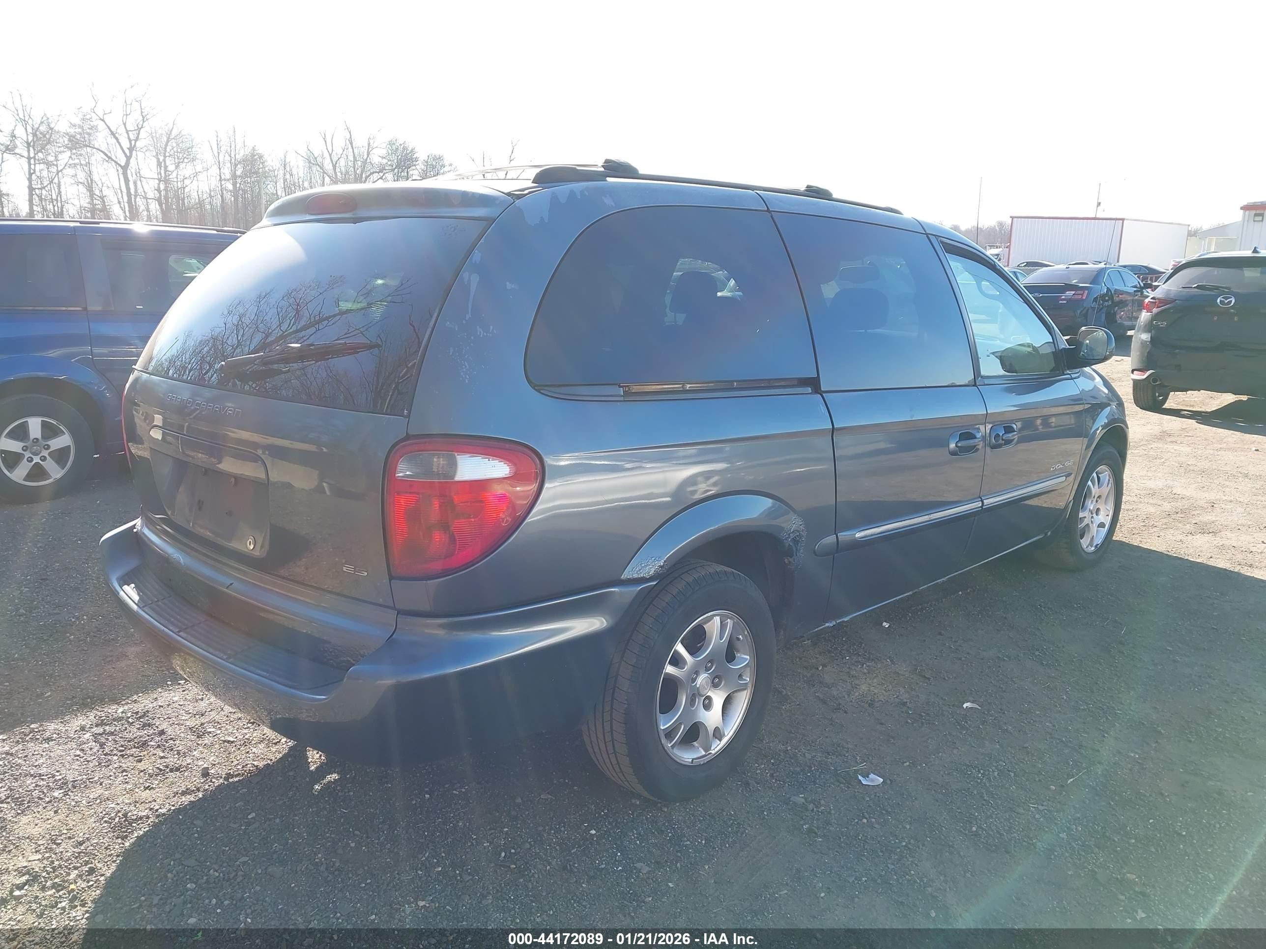 2001 Dodge Grand Caravan Es Gray vin: 2B4GP54L51R304540