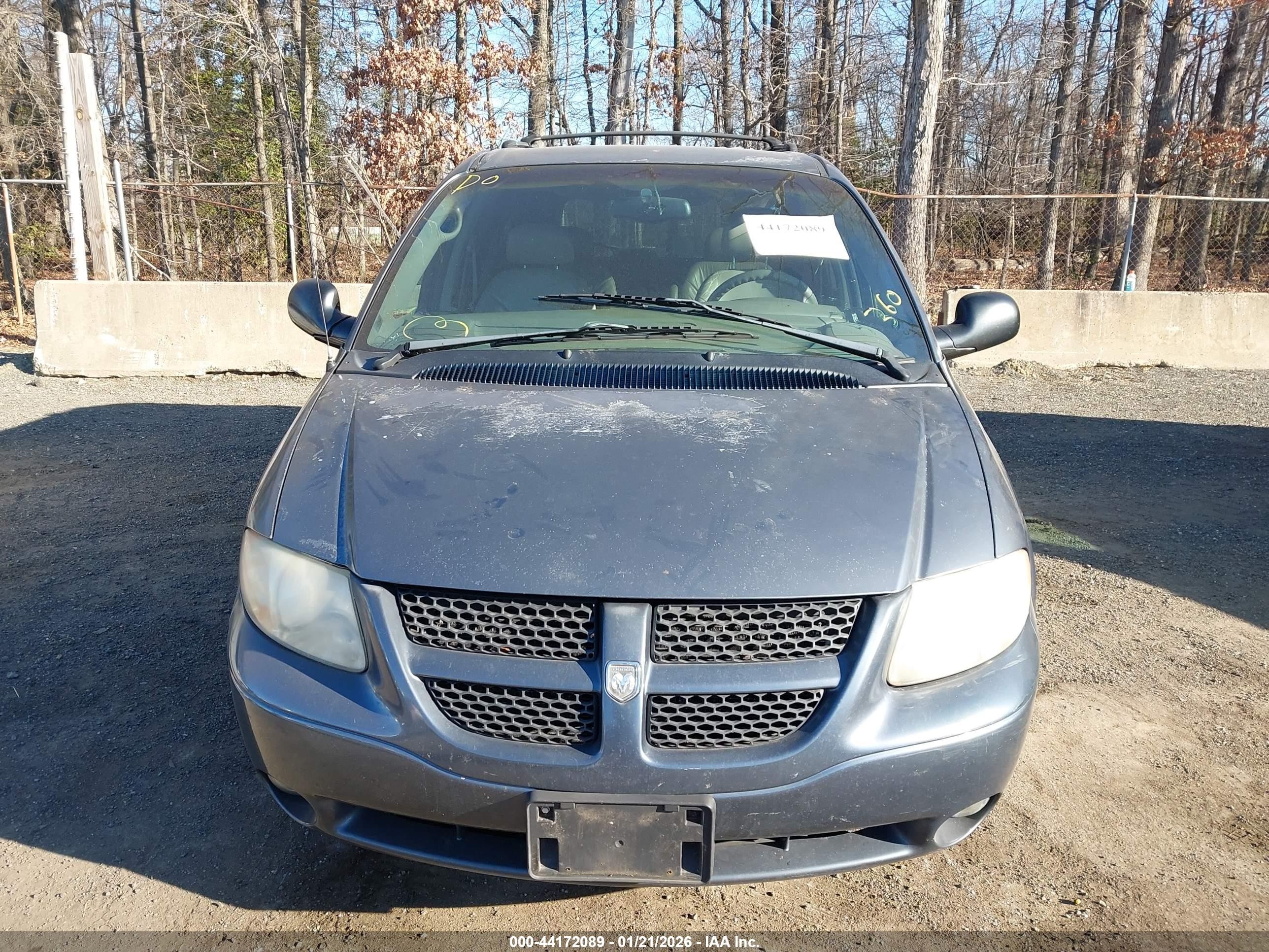 2001 Dodge Grand Caravan Es Gray vin: 2B4GP54L51R304540