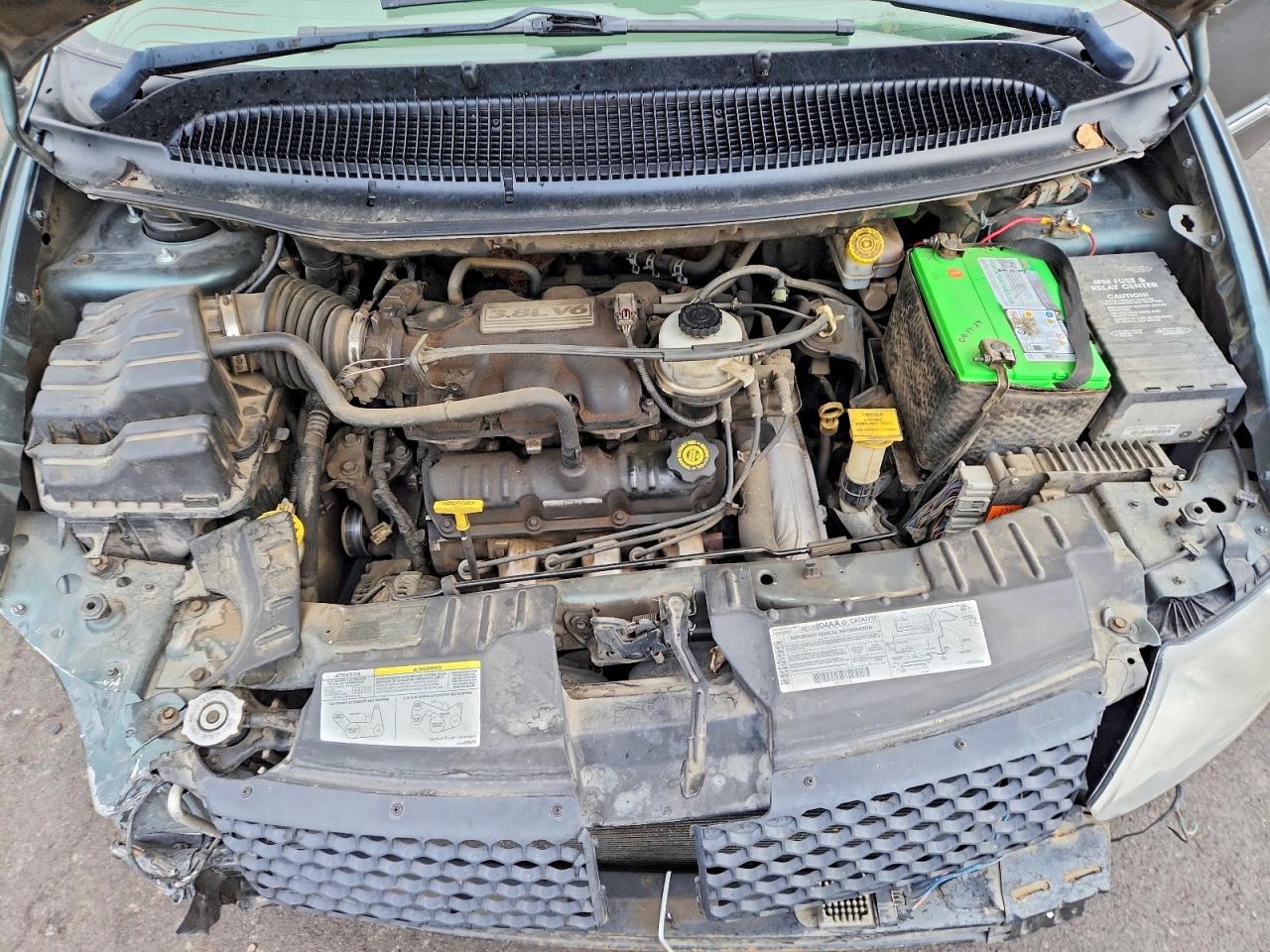 2002 Dodge Grand Caravan Es Gray vin: 2B4GP54L72R795355