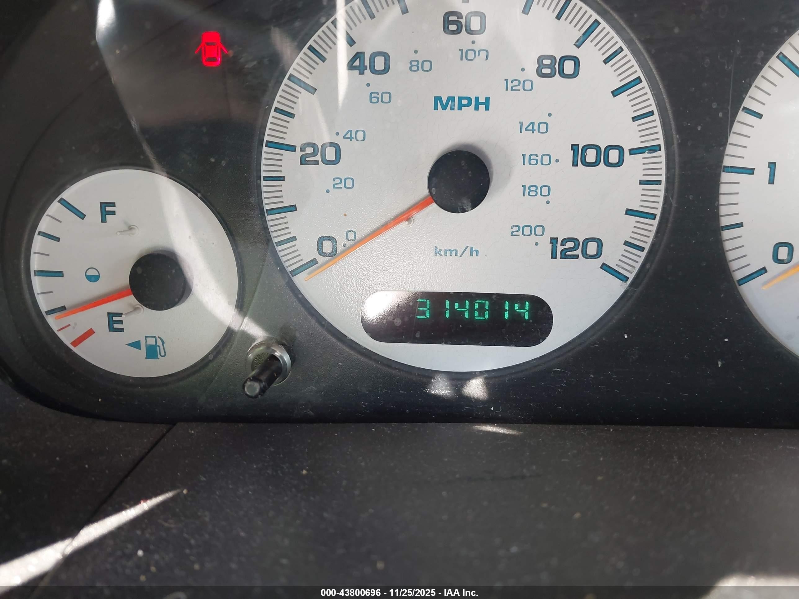 2001 Dodge Grand Caravan Ex Red vin: 2B4GP74L51R307501