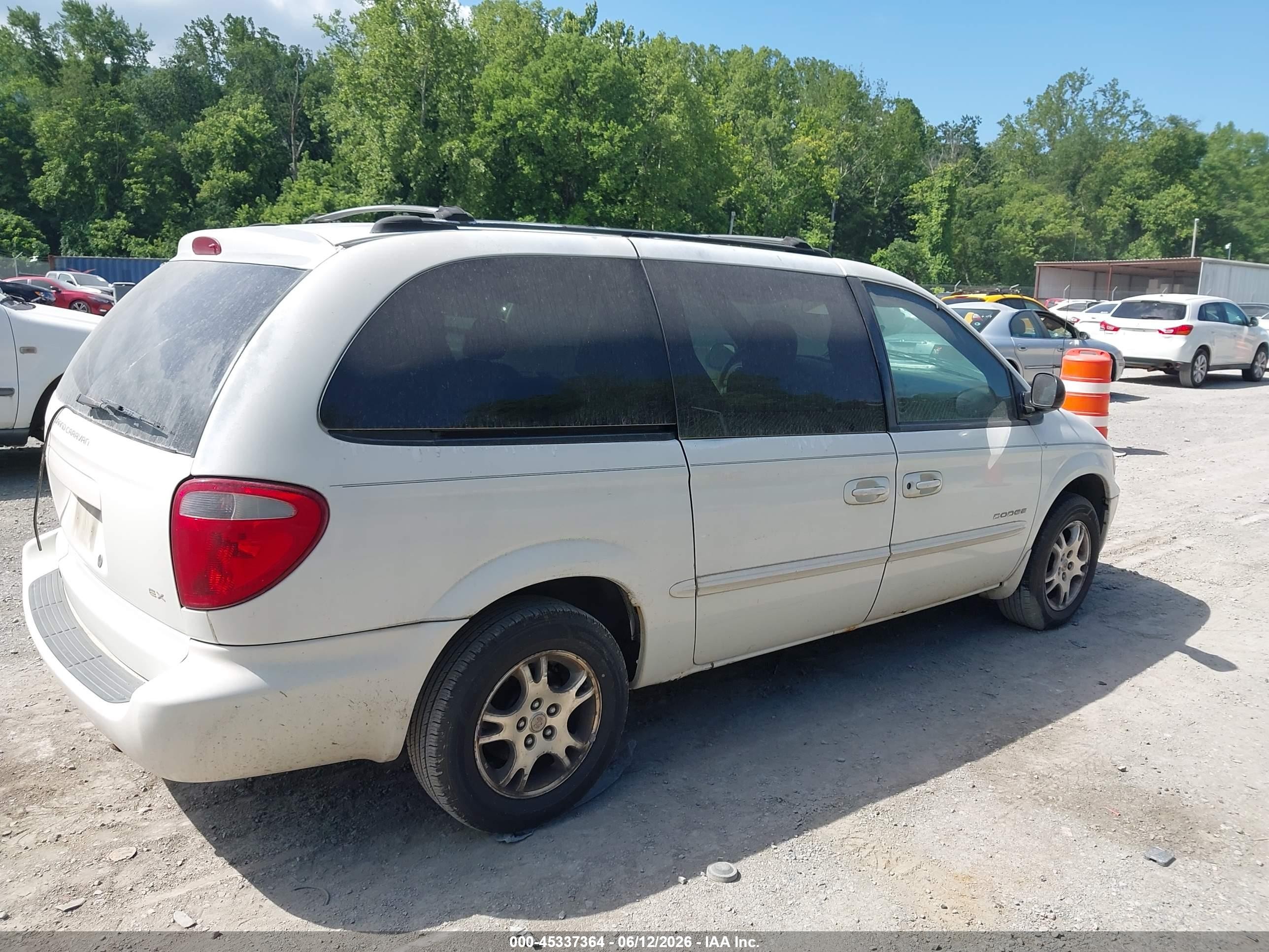 2001 Dodge Grand Caravan Ex White vin: 2B4GP74L61R280549